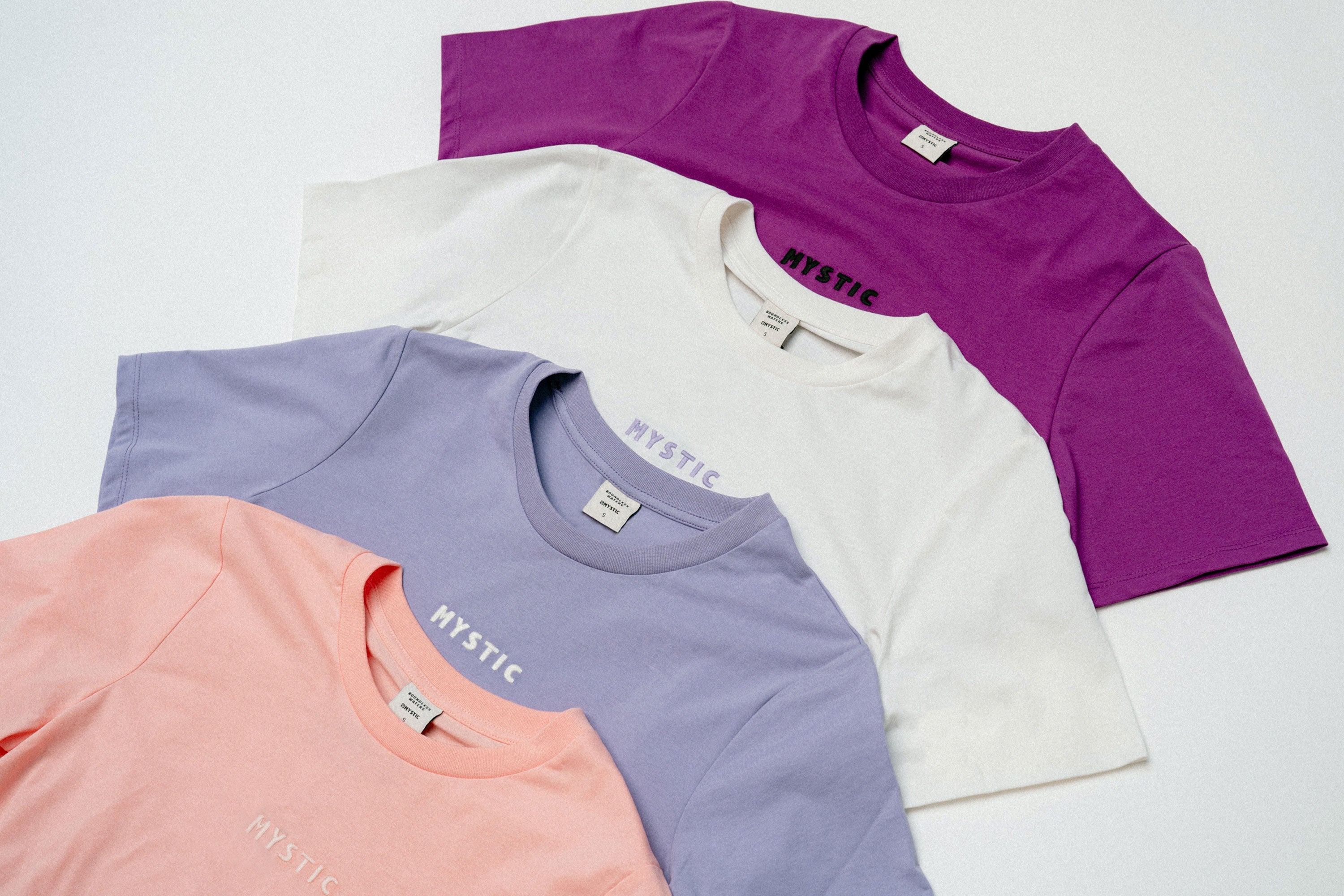 Brand Season Tee Women