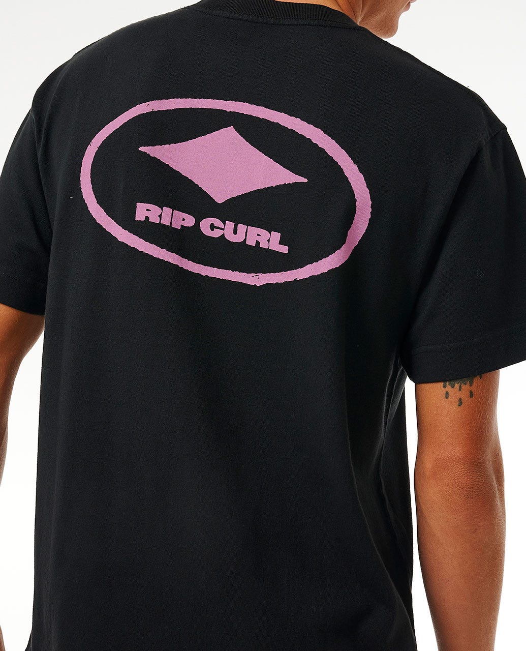 Quality Surf Products Oval Short Sleeve Tee