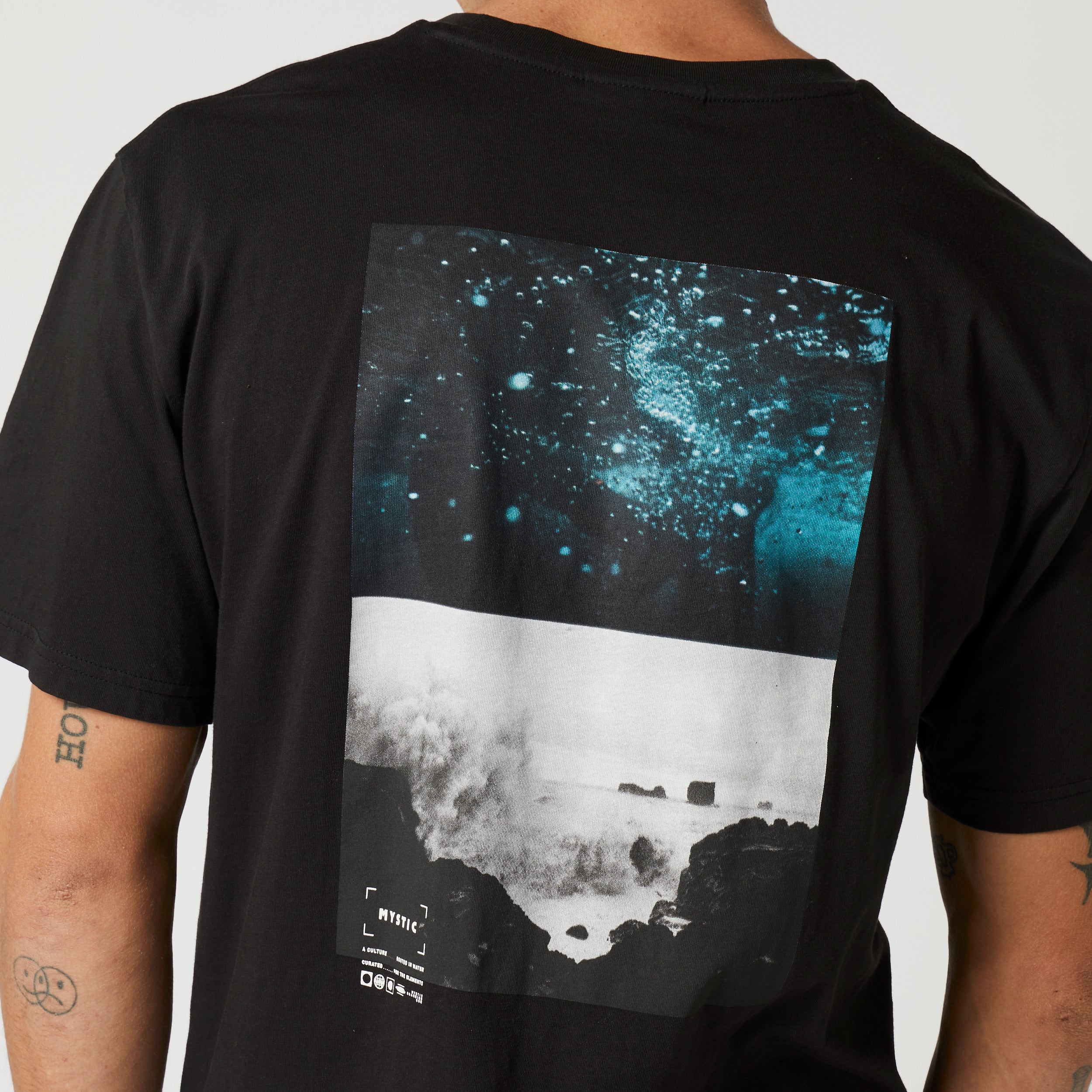 Mystic - Wanderer Tee - Black