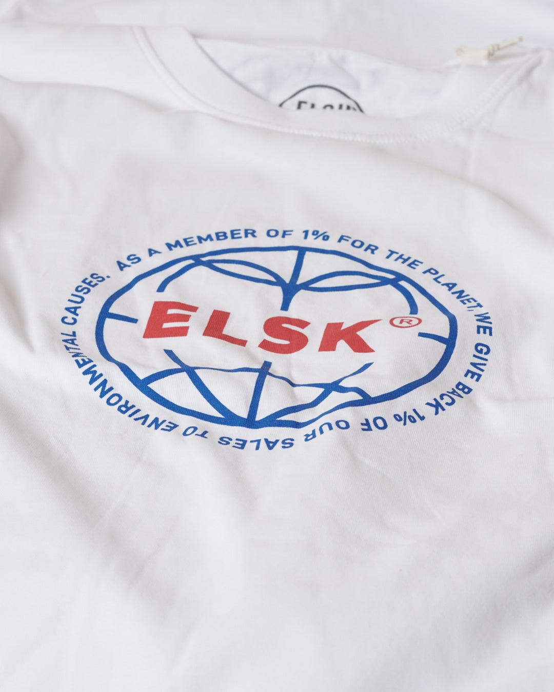 Statement Globe Men'S Brushed T-Shirt