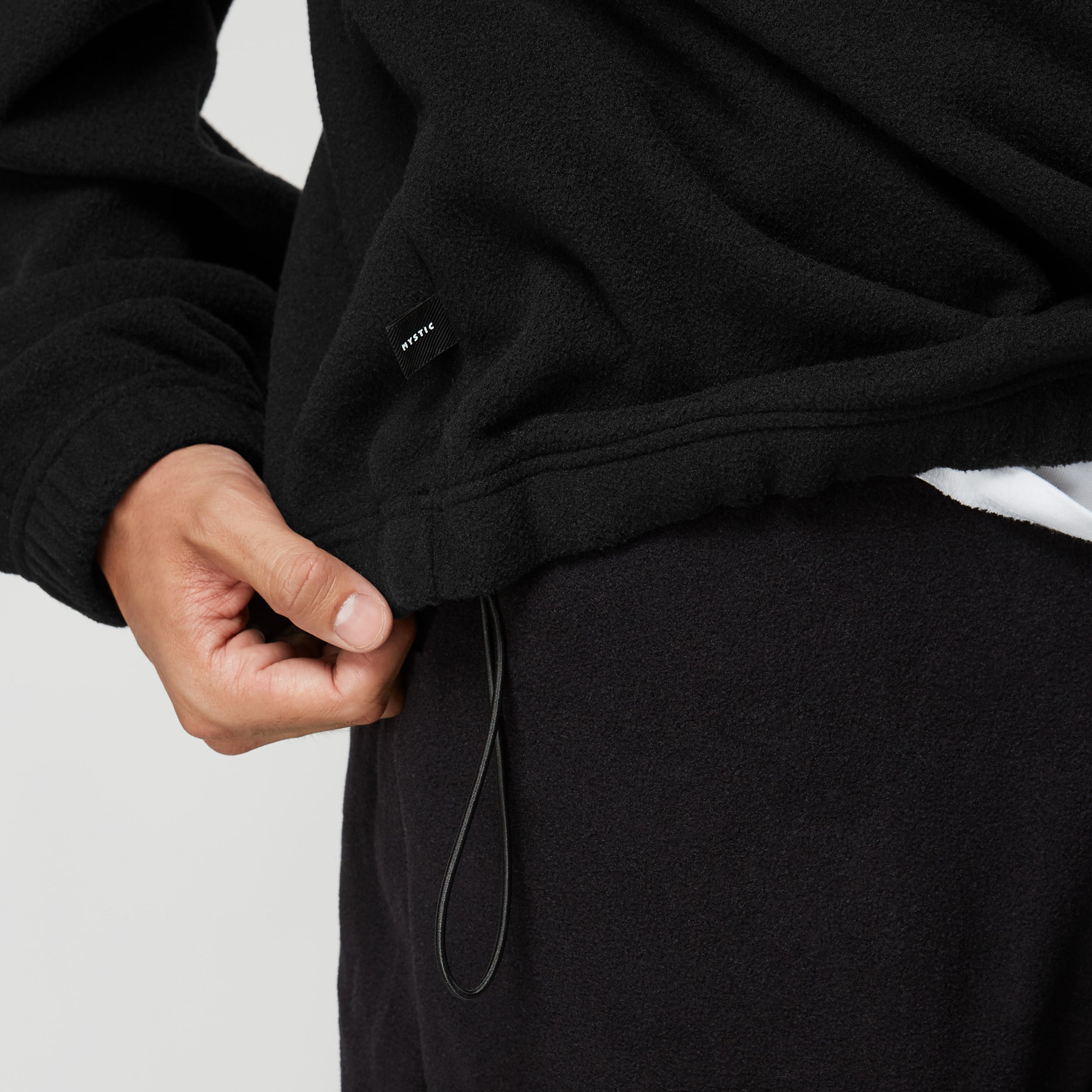 Mystic - The Heat Box Crew Sweat - Black