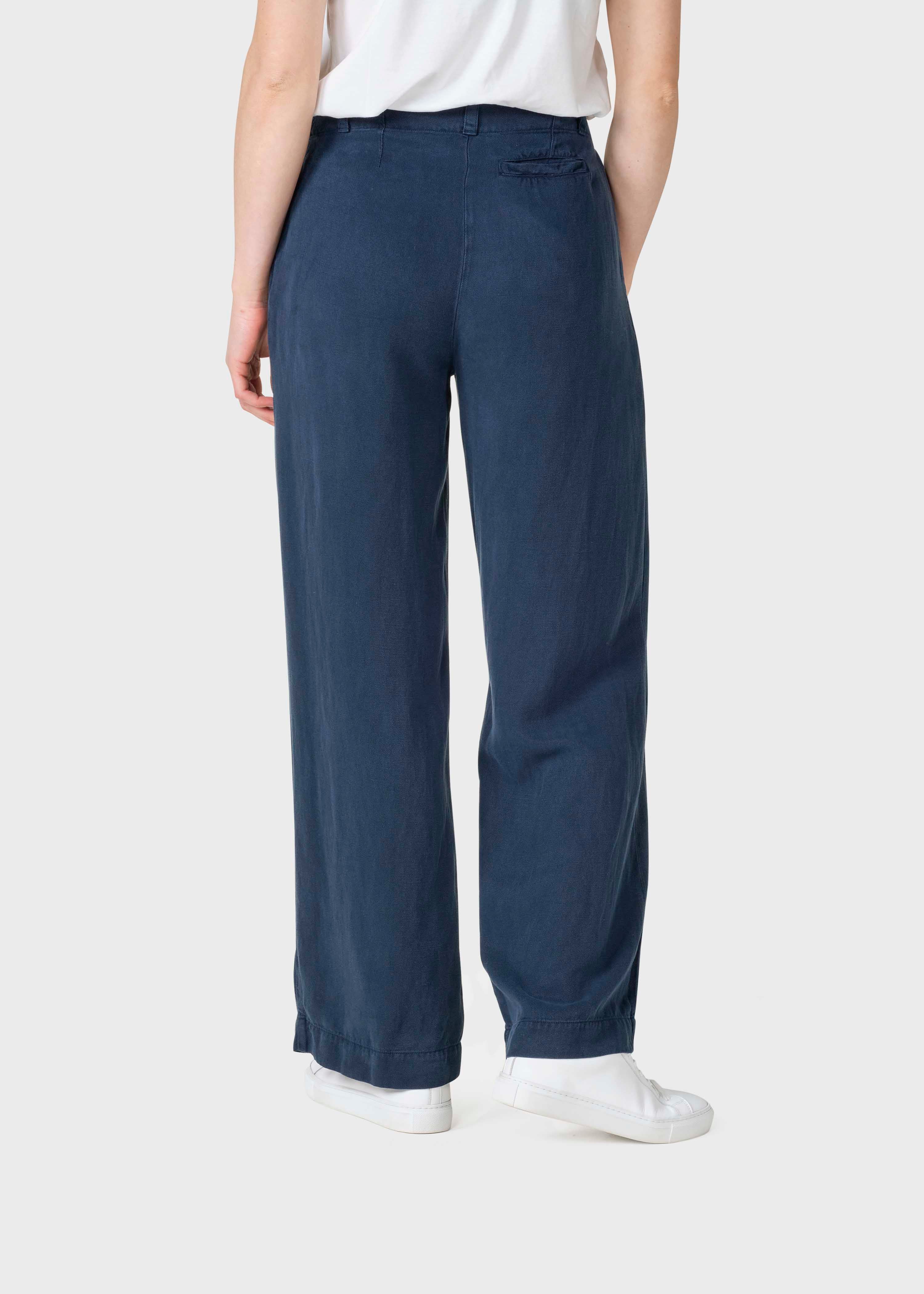 Ada Lyocell Pants - Navy