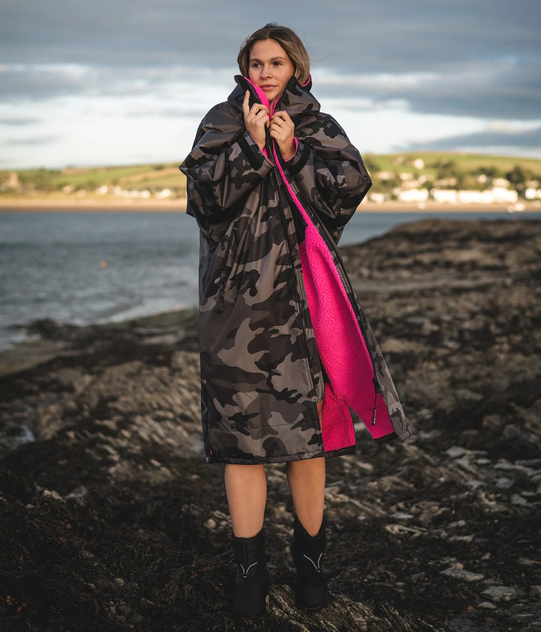 Dryrobe advance long sleeve poncho | voksne | black camo pink - recycled