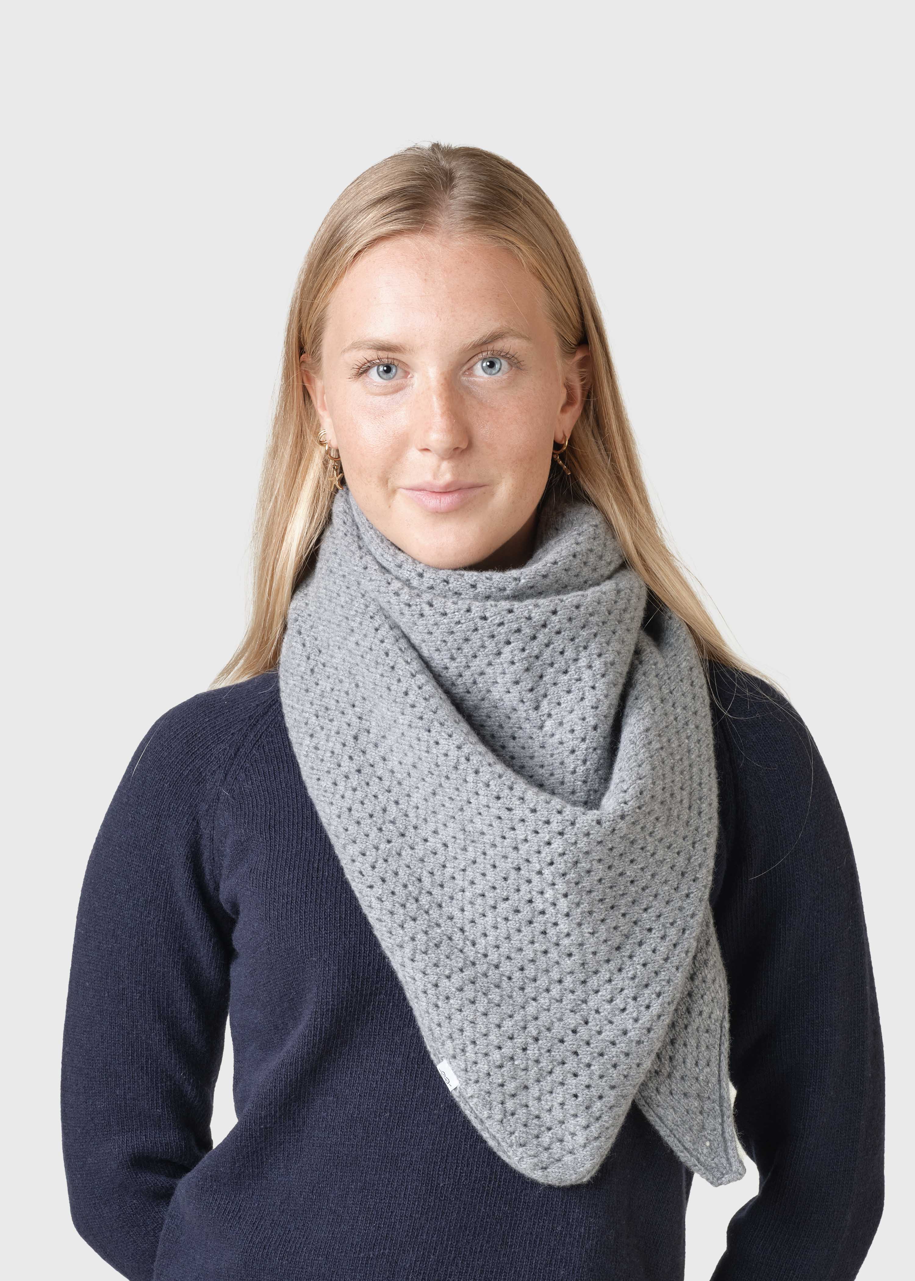 Ester Large Knit Scarf - Light Grey