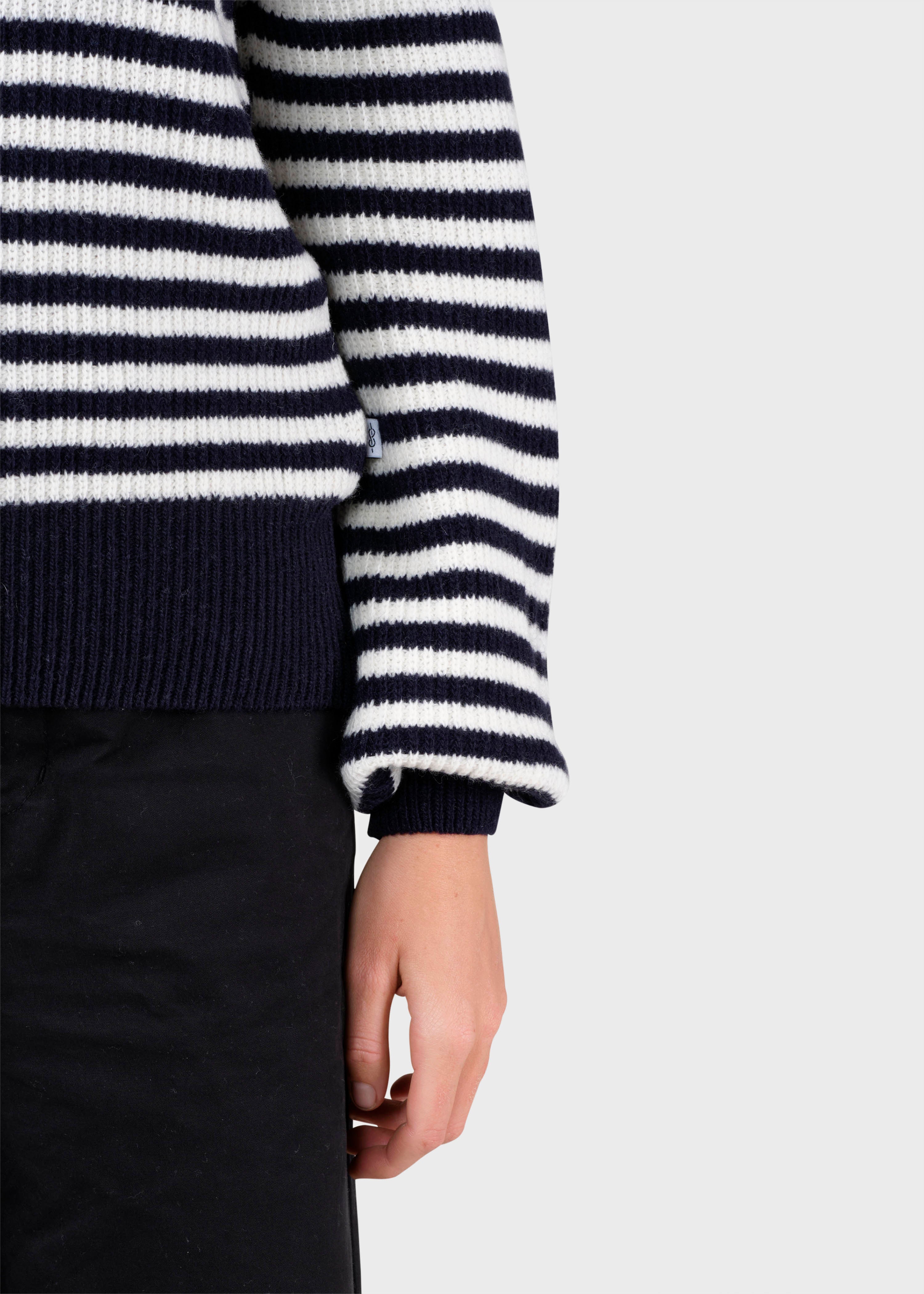 Gunilla Knit - Navy/cream