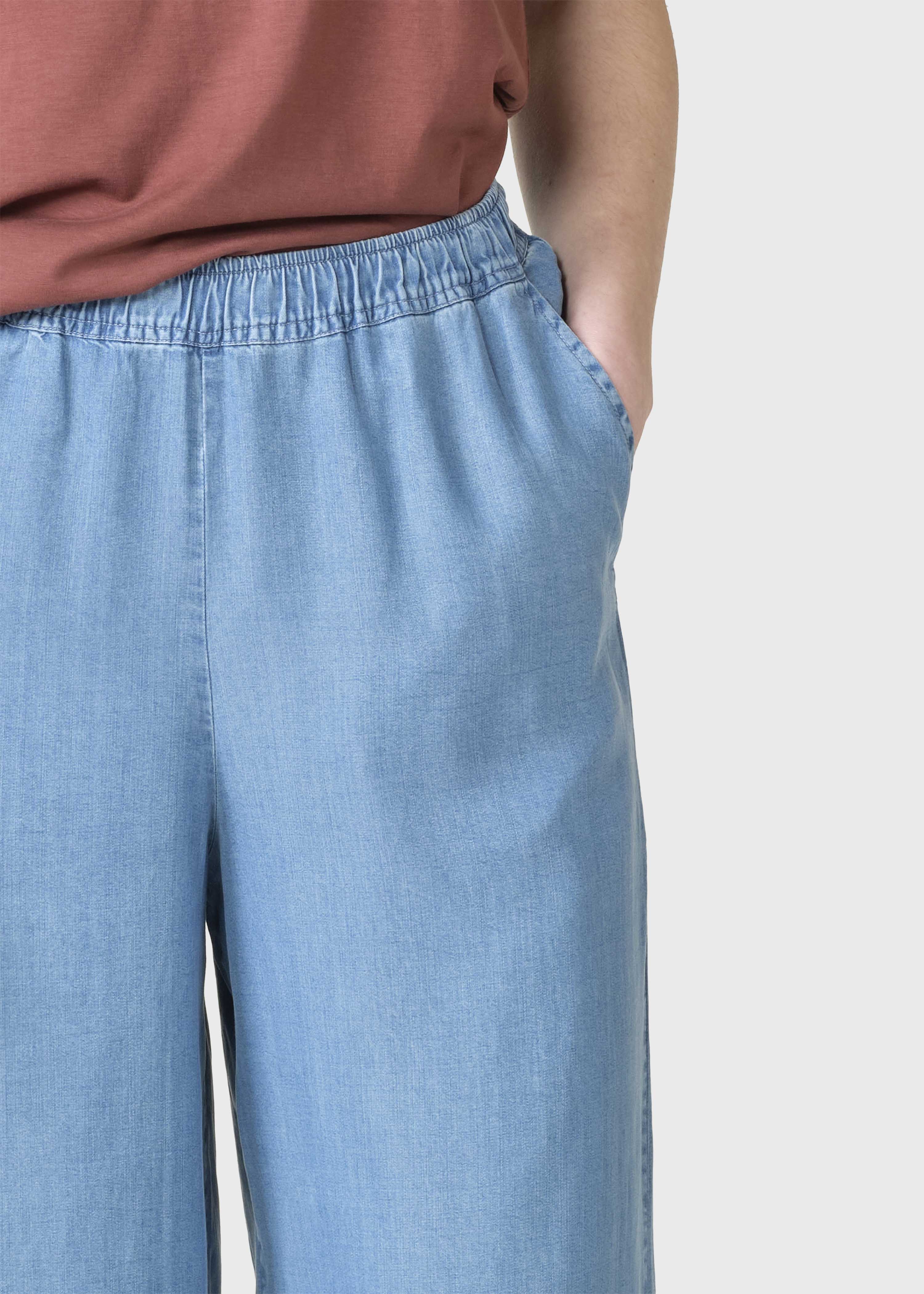 Kaja Lyocell Pants - Light Blue Chambrey