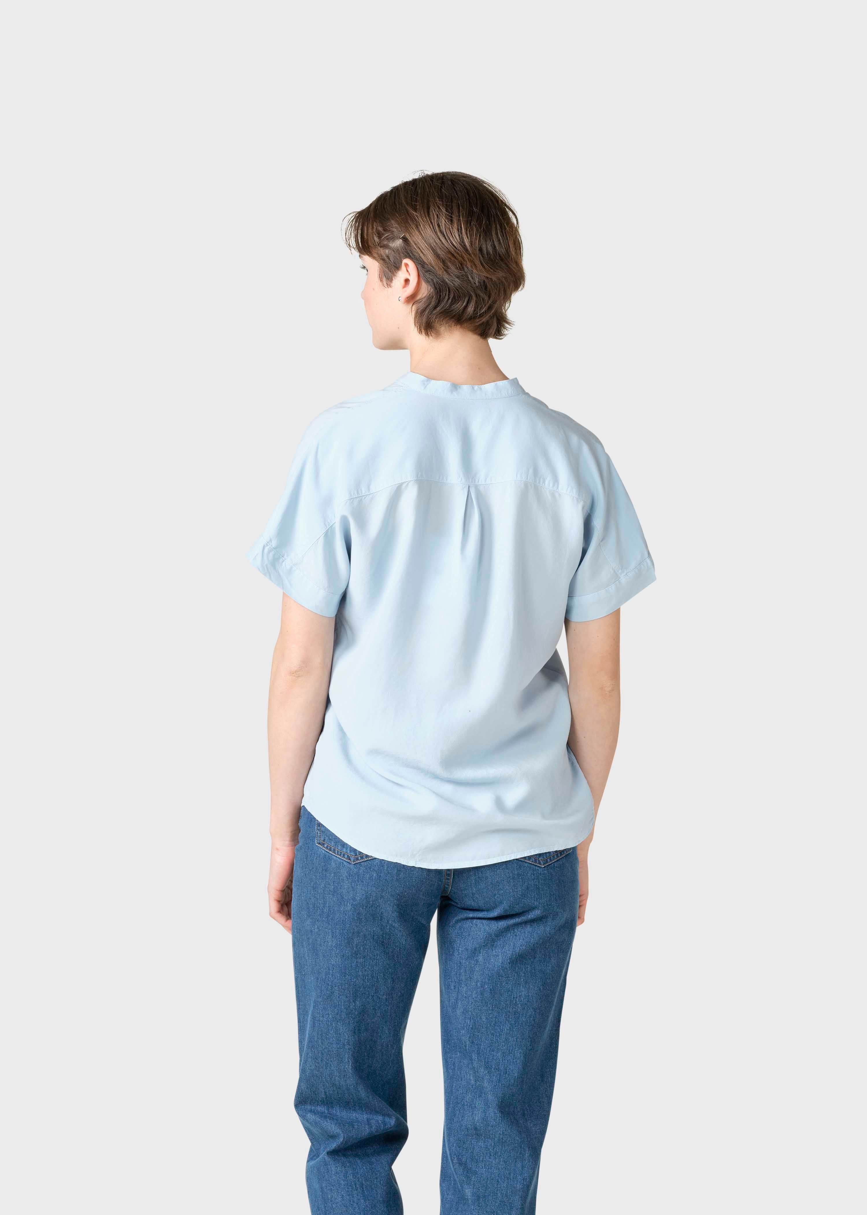 Li Shirt - Light Blue