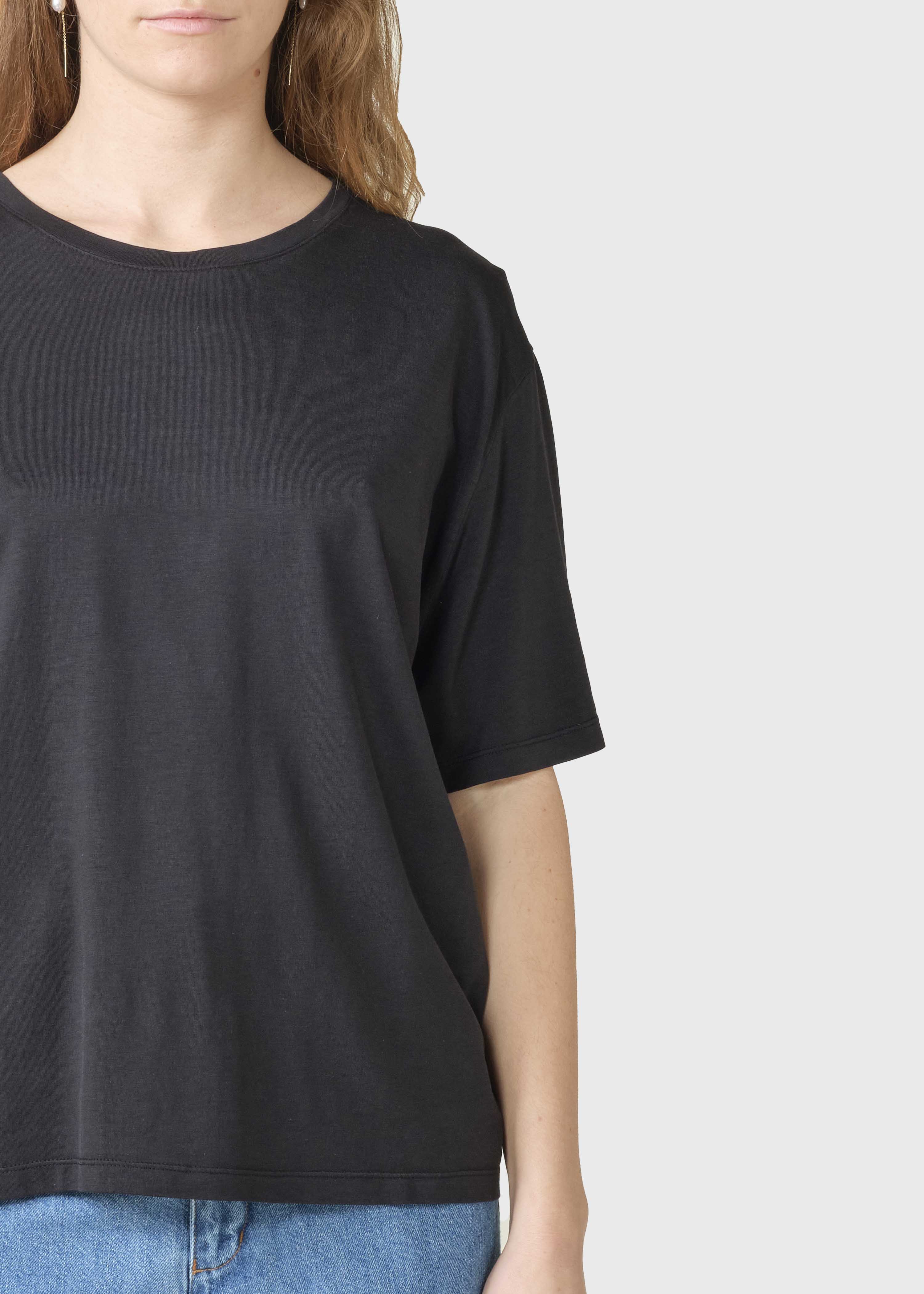 Maren Tee - Black