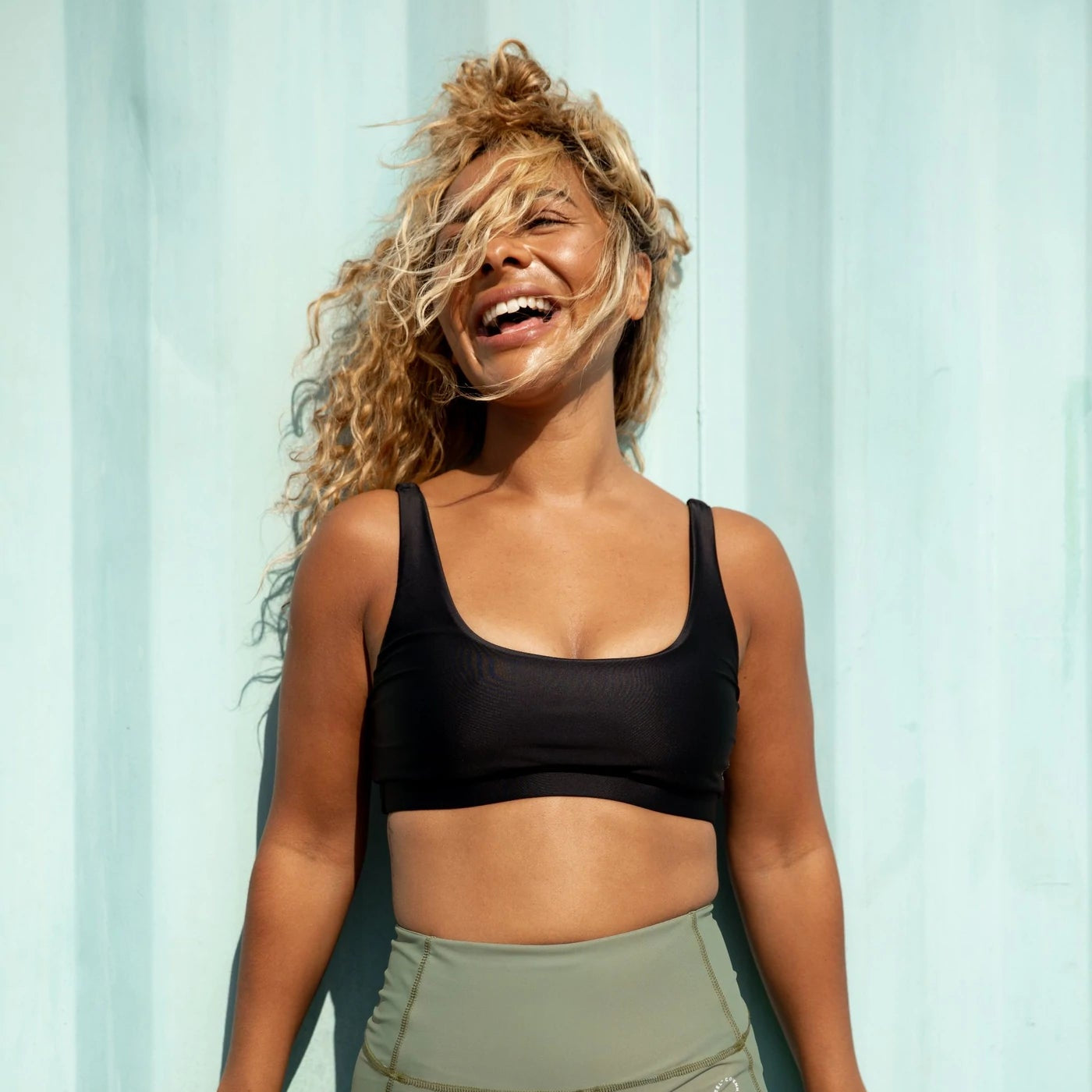 Copenhagen Cartel - Agung top Scoop-halsudskæring - Nero