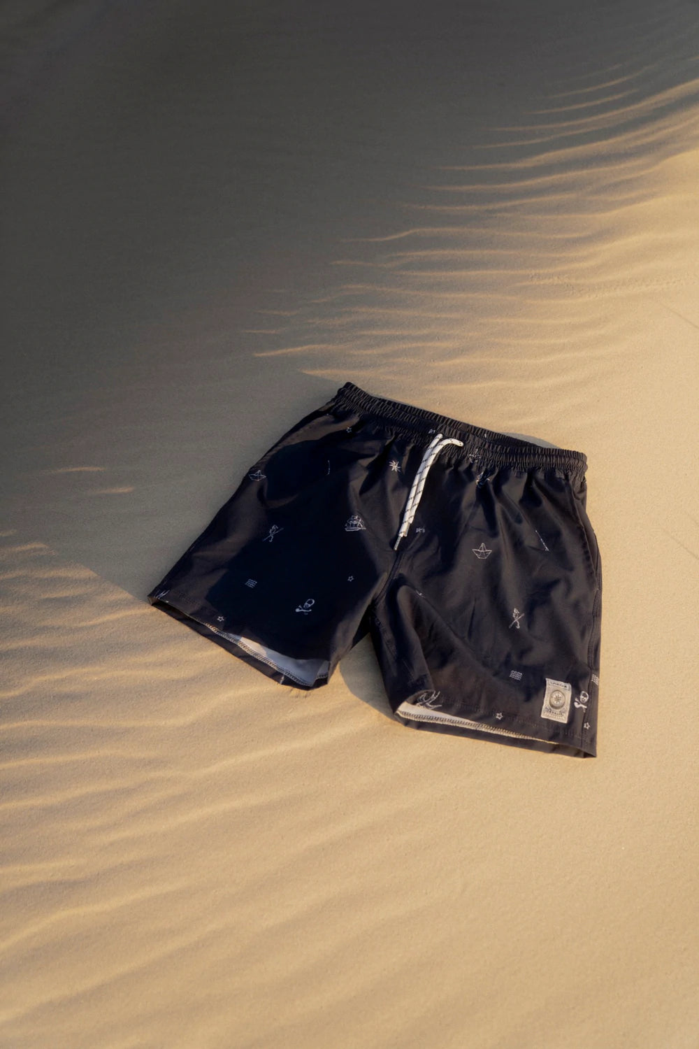 Lakor - Tattoo shorts