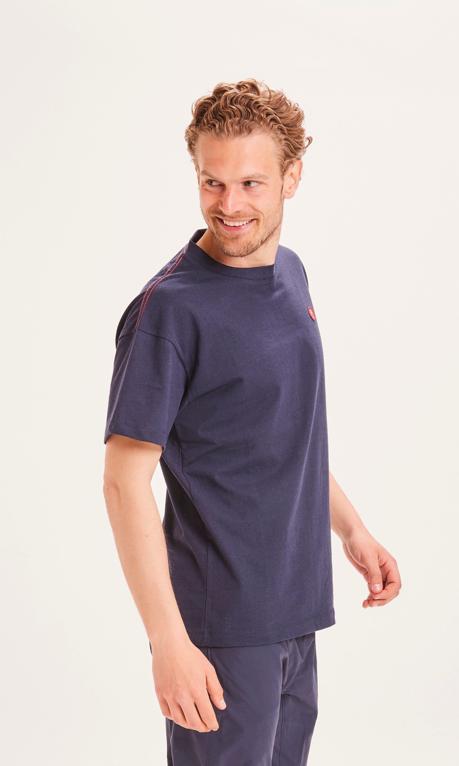 KnowledgeCotton Apparel Back printed oversized tee REBORN™ - GRS/Vegan - Total Eclipse