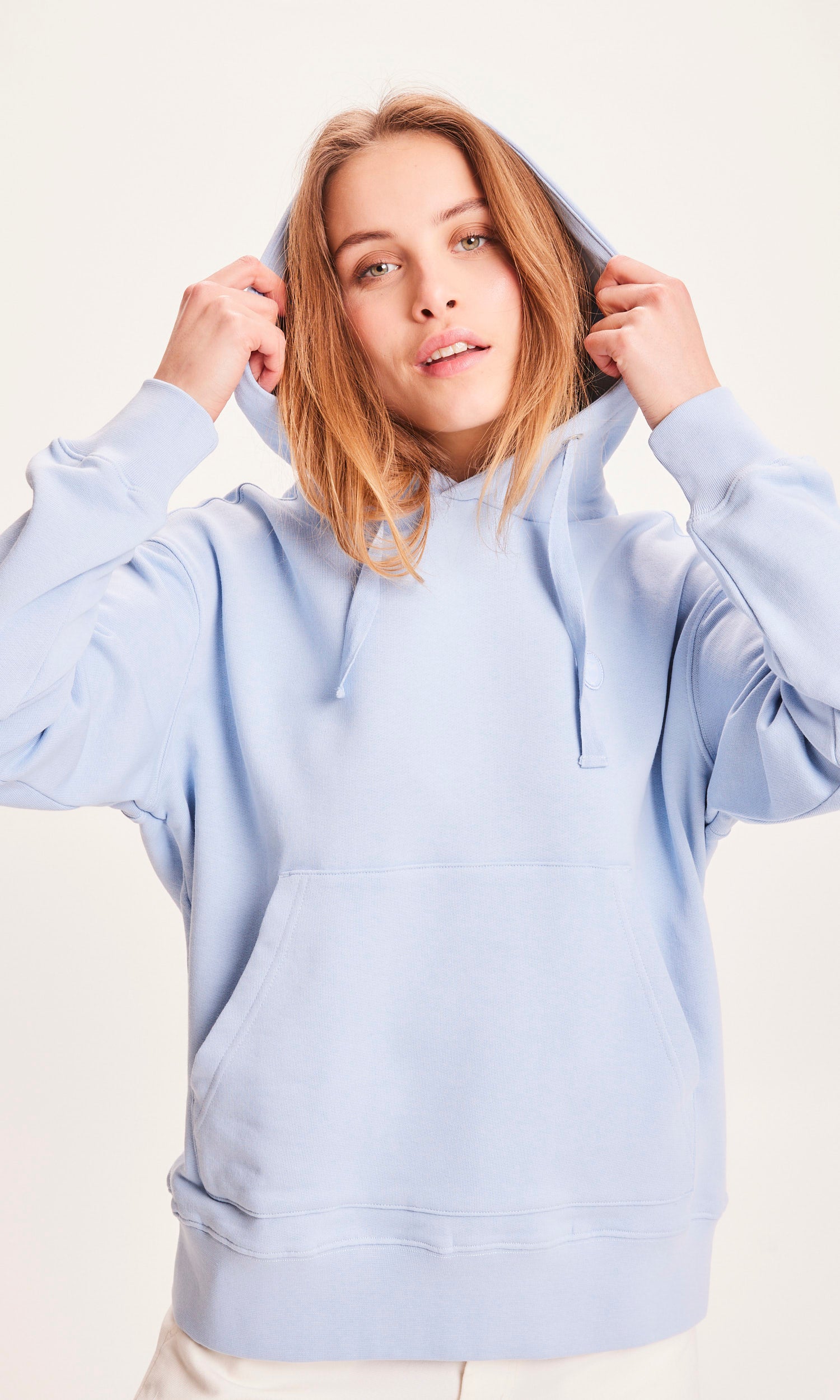 Knowledge Cotton Apparel Basic hoodie sweat -Chambray Blue