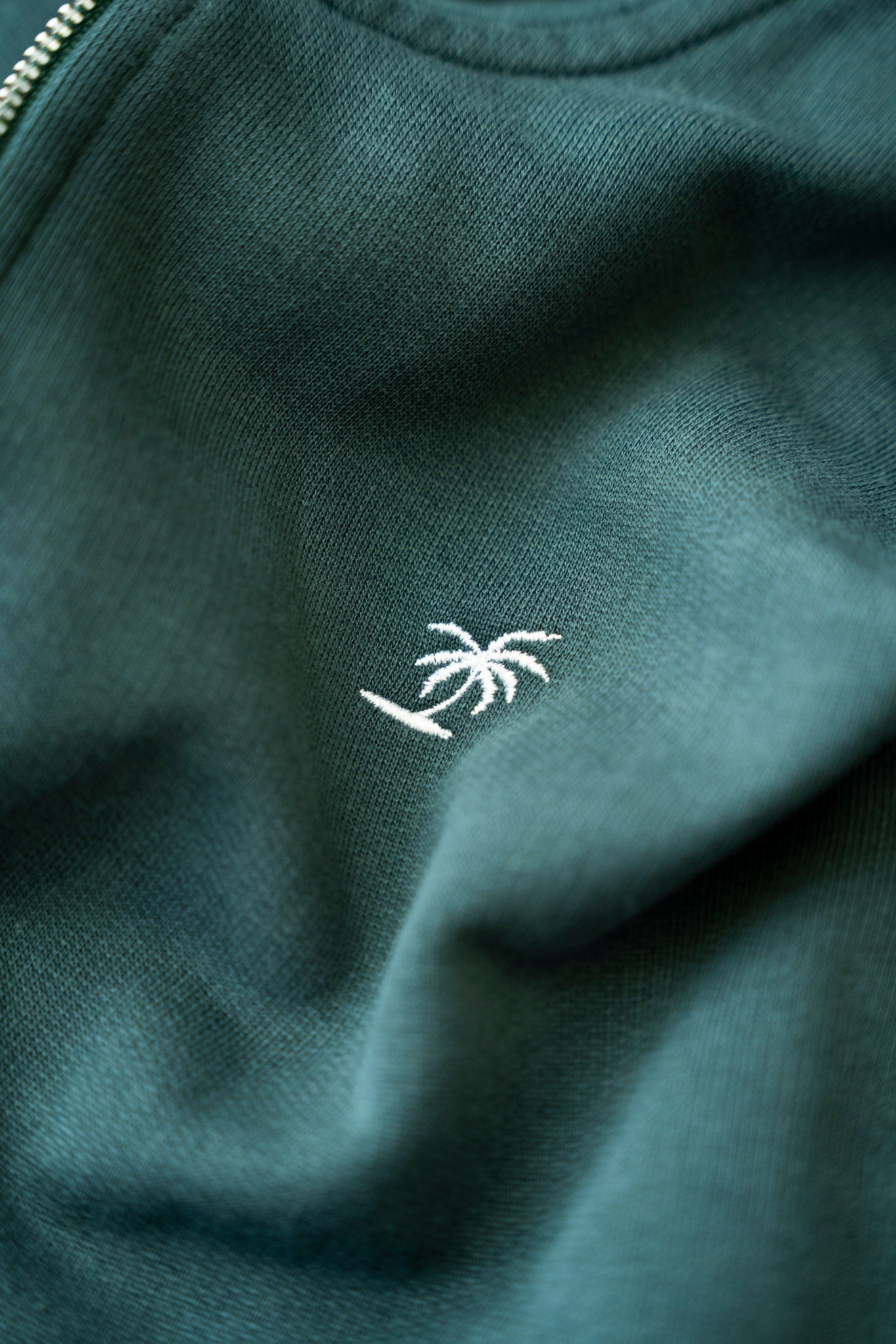 Lakor - Havana Turtle Neck (Dark Green)