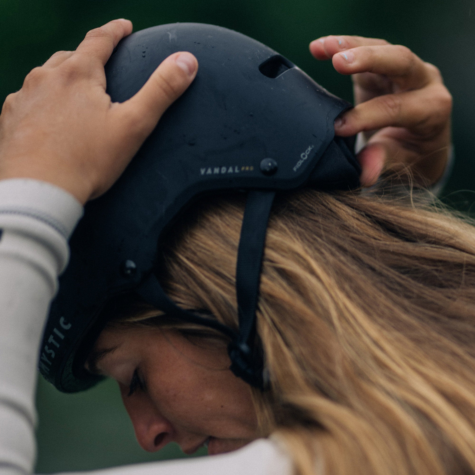 Vandal Pro Hjelm - Rød