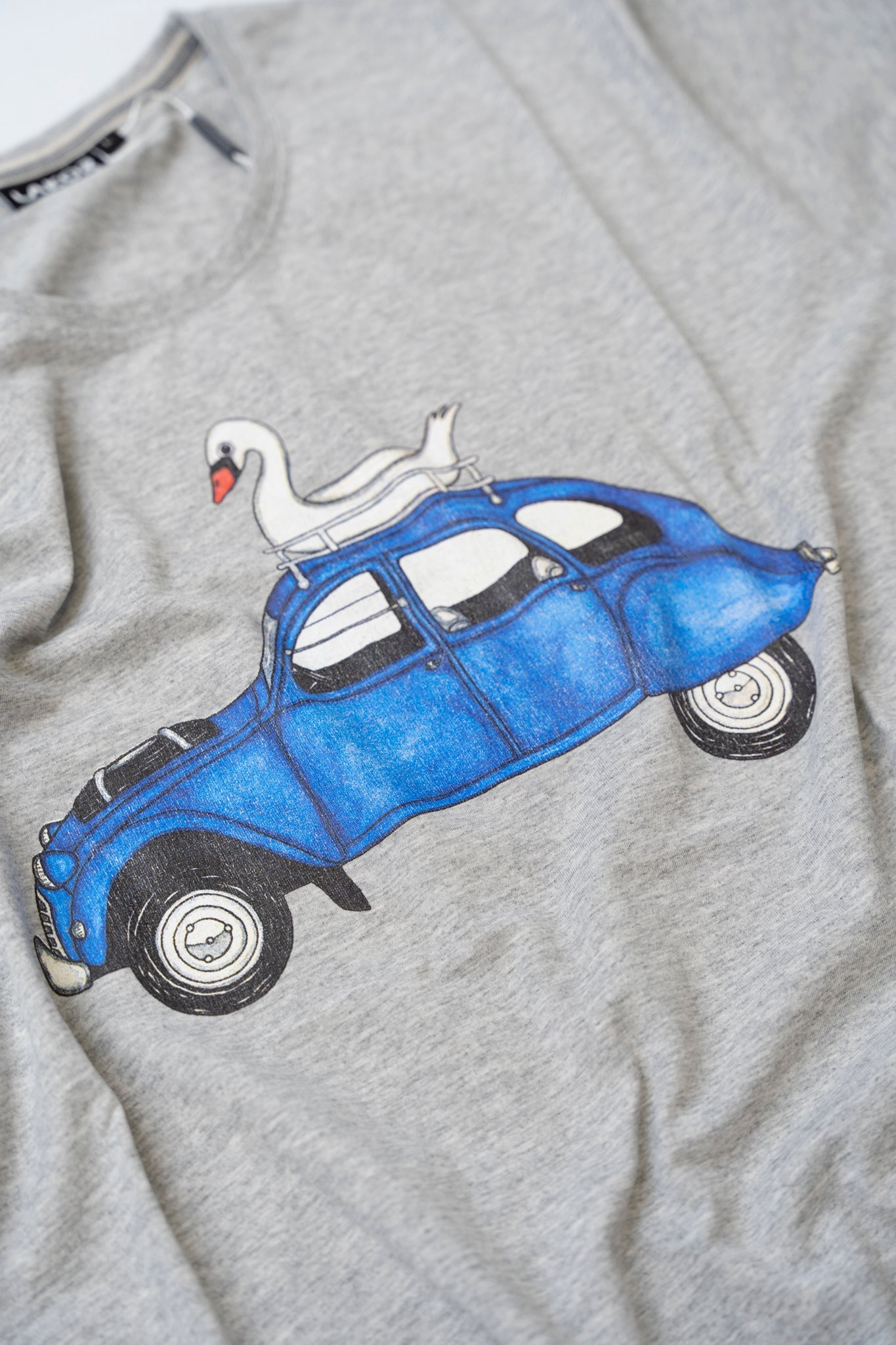 Swan On Wheels (Light Grey)