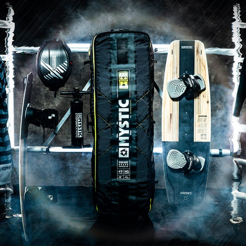 Mystic elevate lightweight square boardbag med hjul