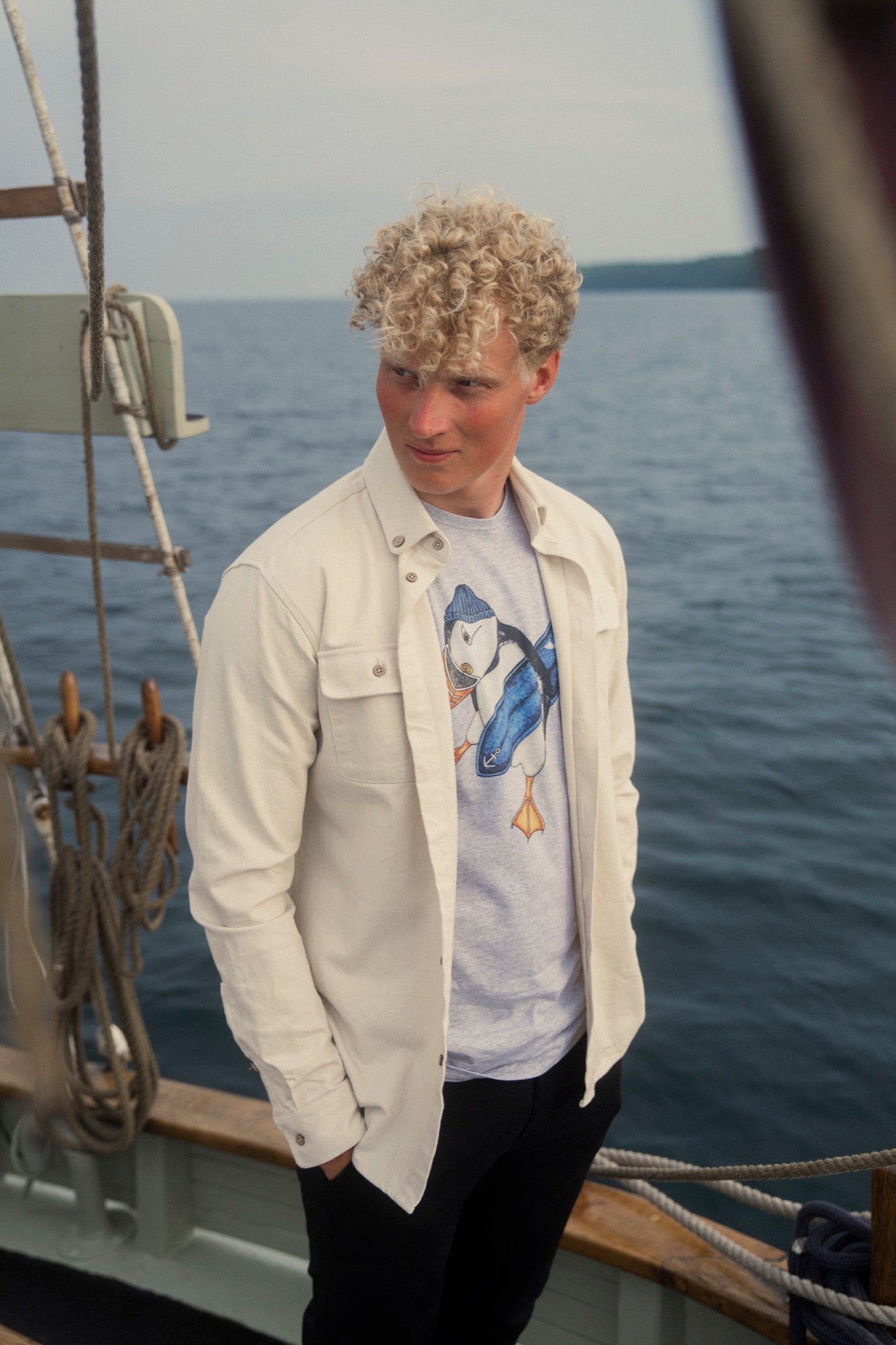 Surf's Up (Light Grey)