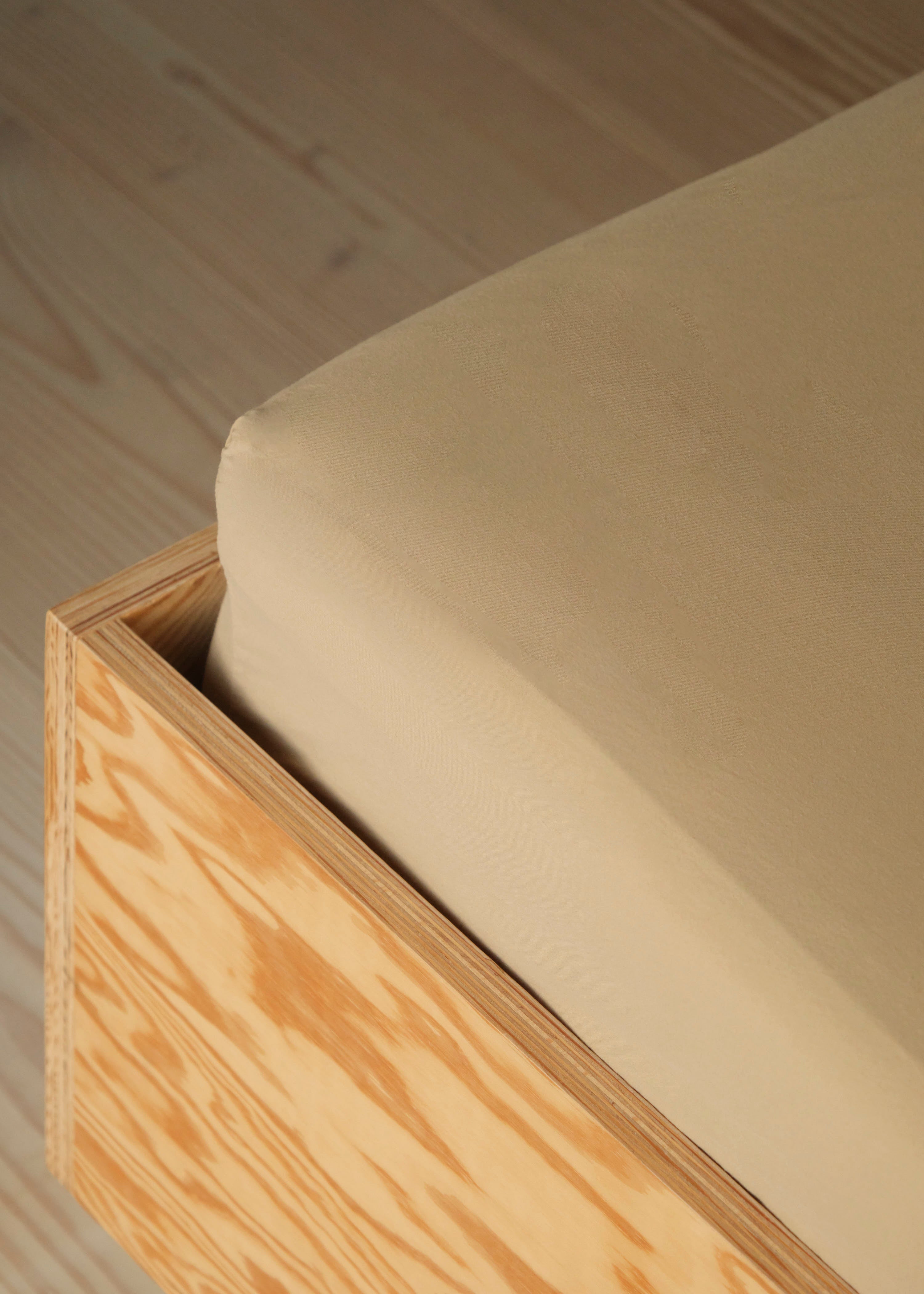 Bed Sheet 180 X 200 X 30 - Sand