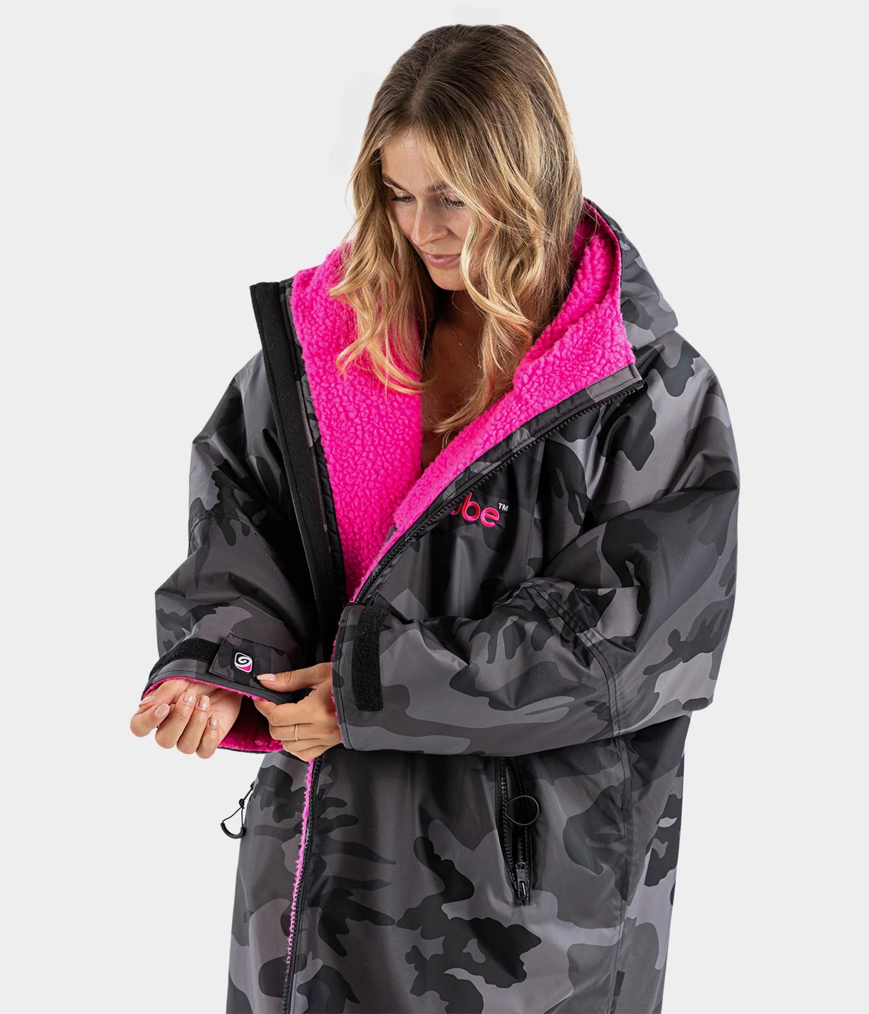 Dryrobe advance long sleeve poncho | voksne | black camo pink - recycled