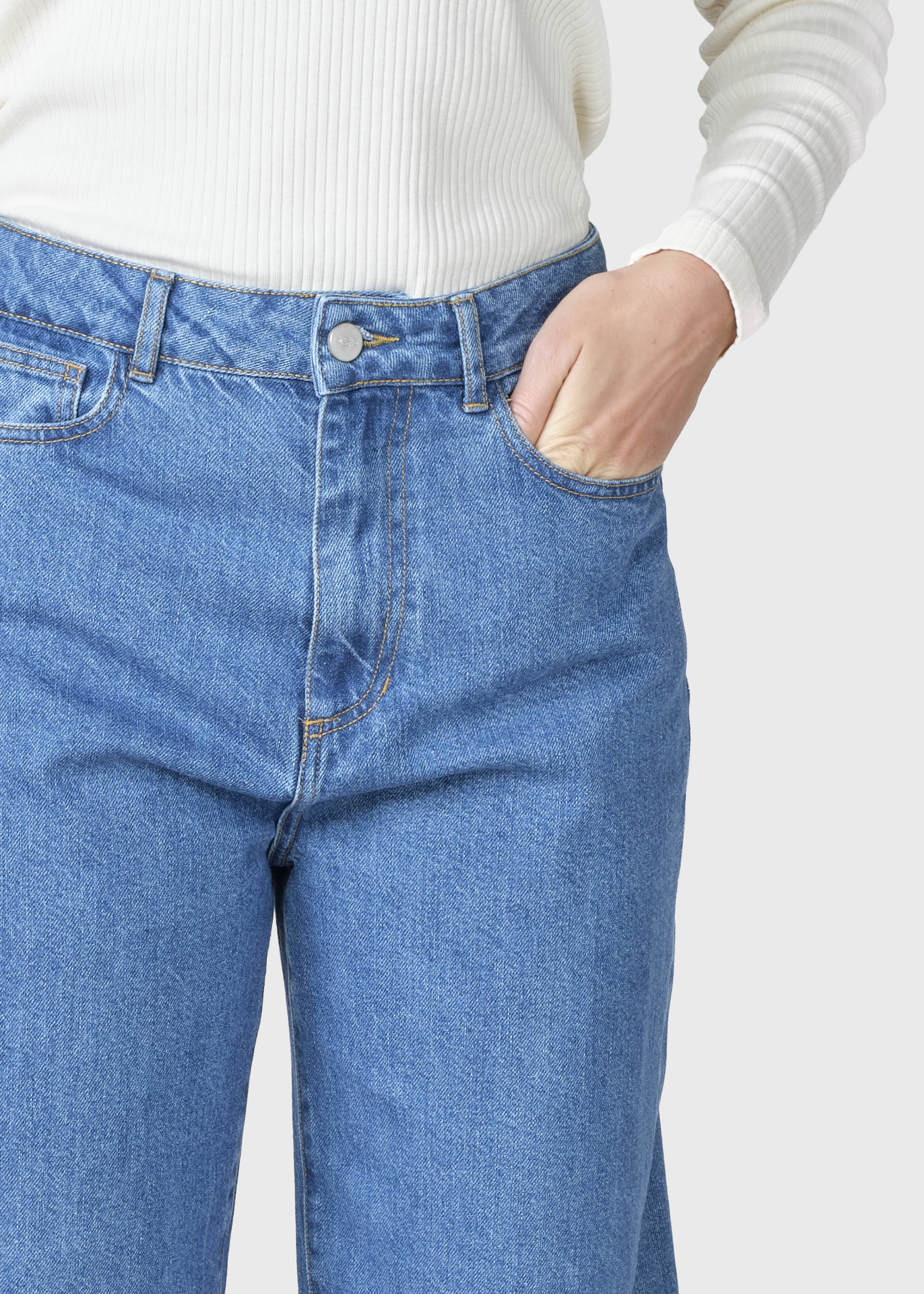 Gwen Denim Pants - Light Blue