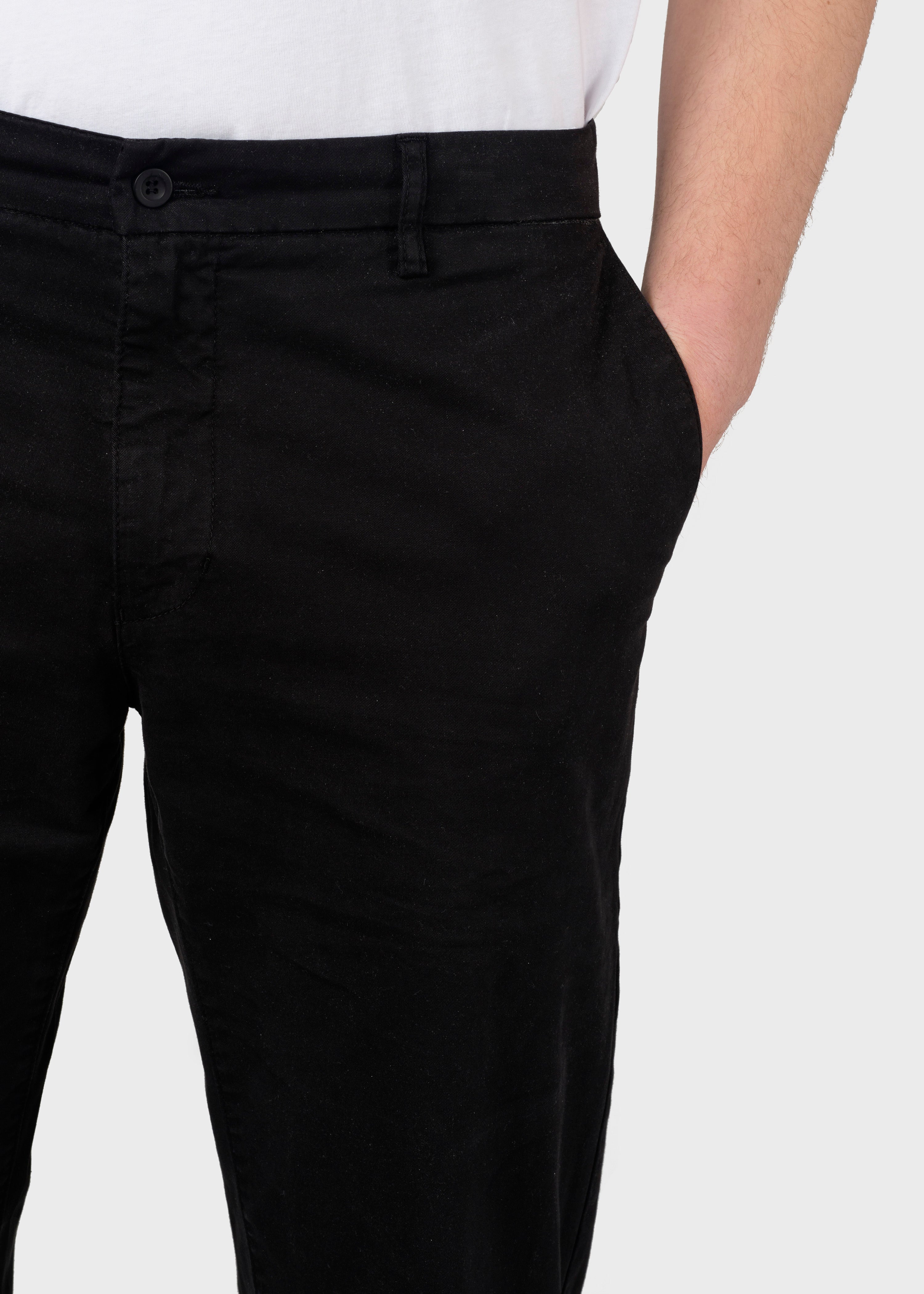 Jan Chino - Black