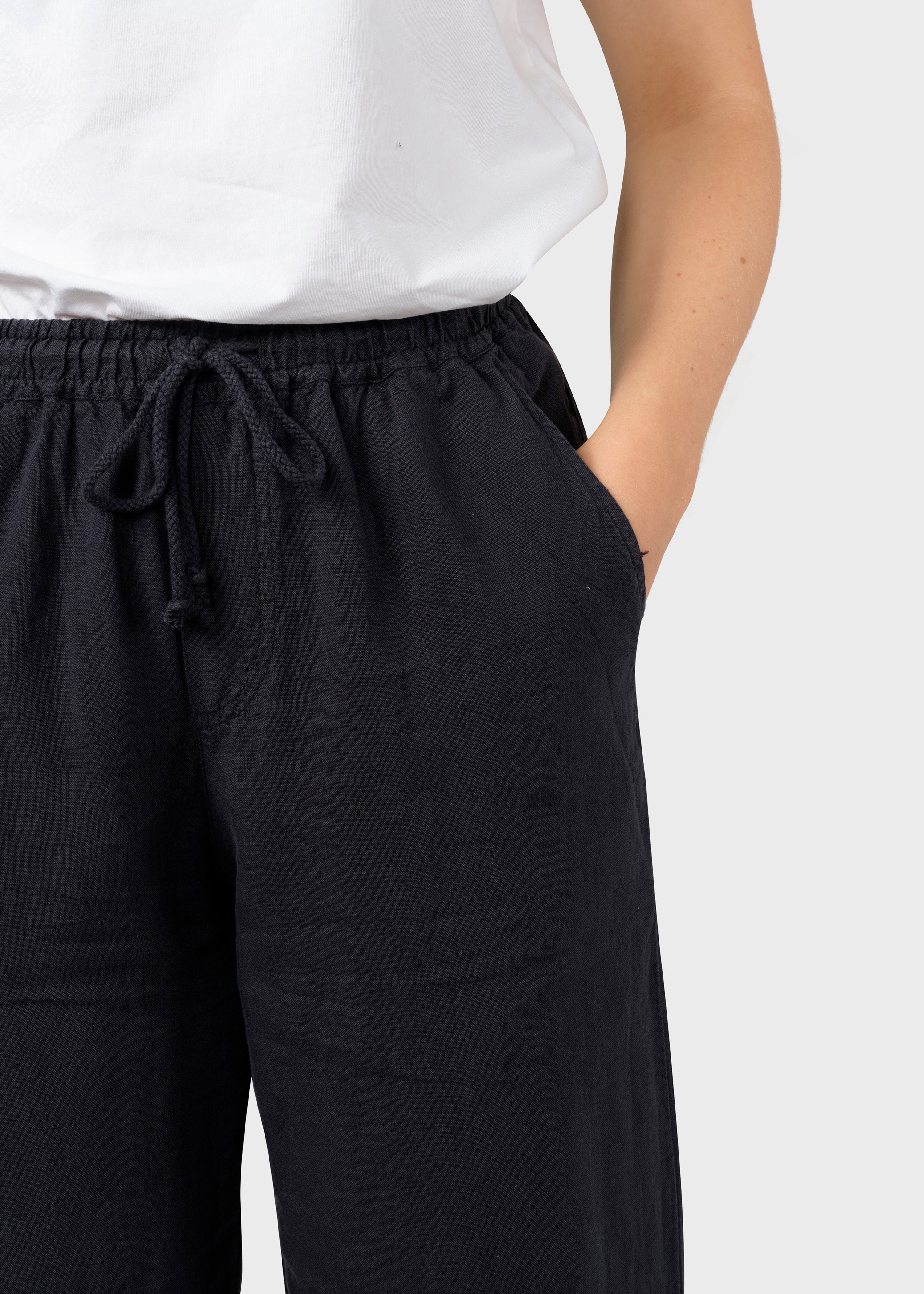 Jennifer Pants - Navy