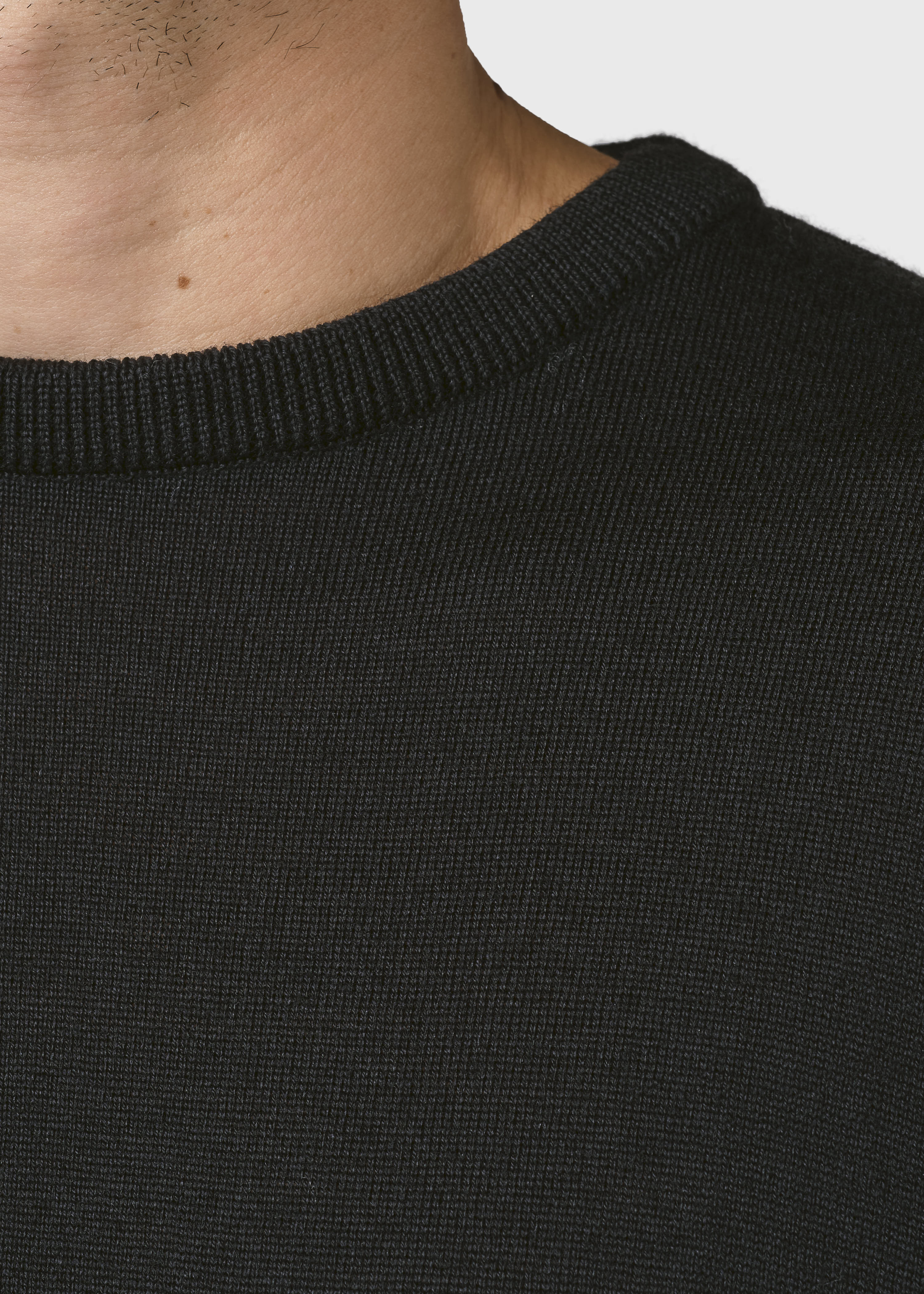 Mens Basic Merino Knit - Black