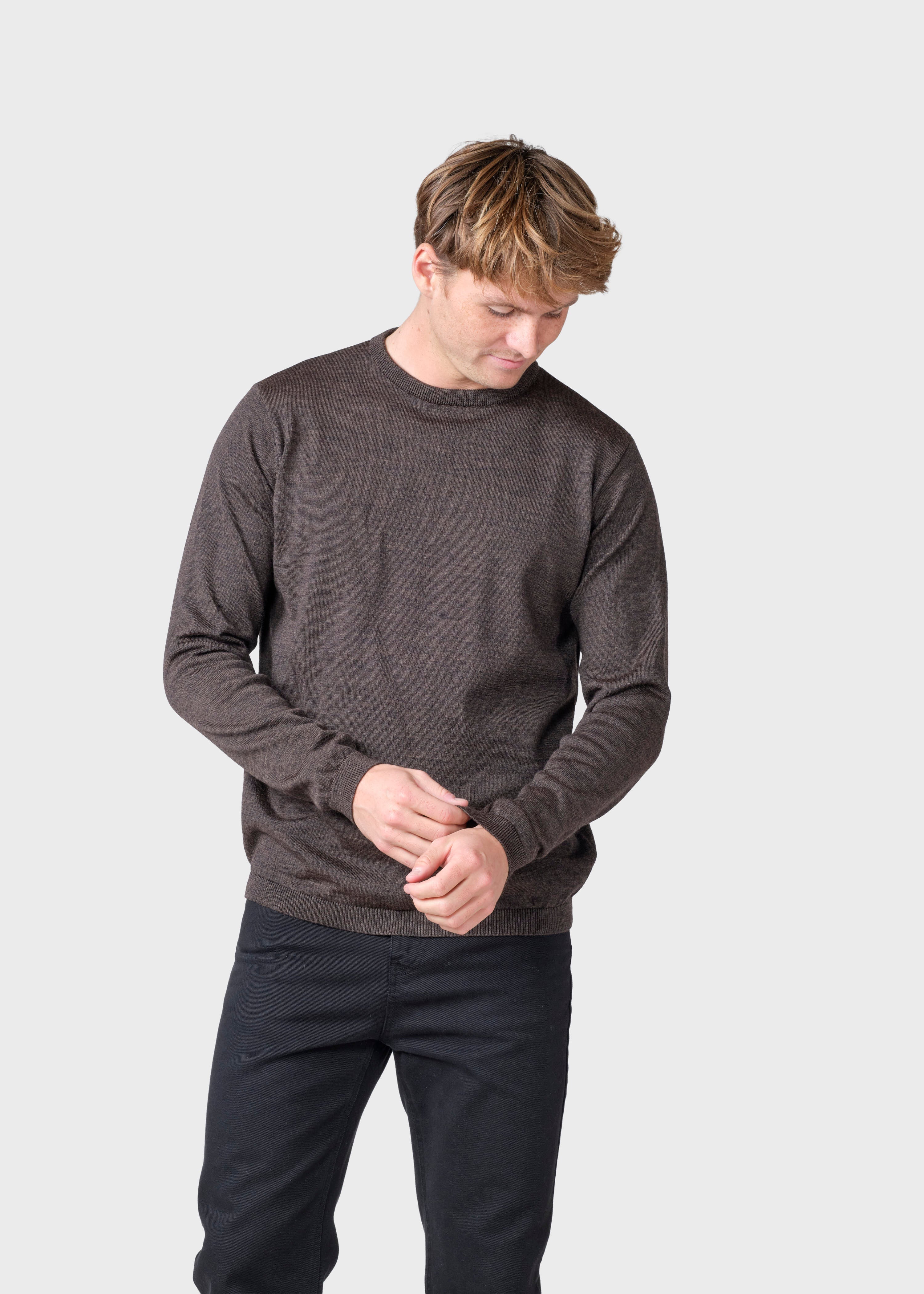 Mens Basic Merino Knit - Taupe