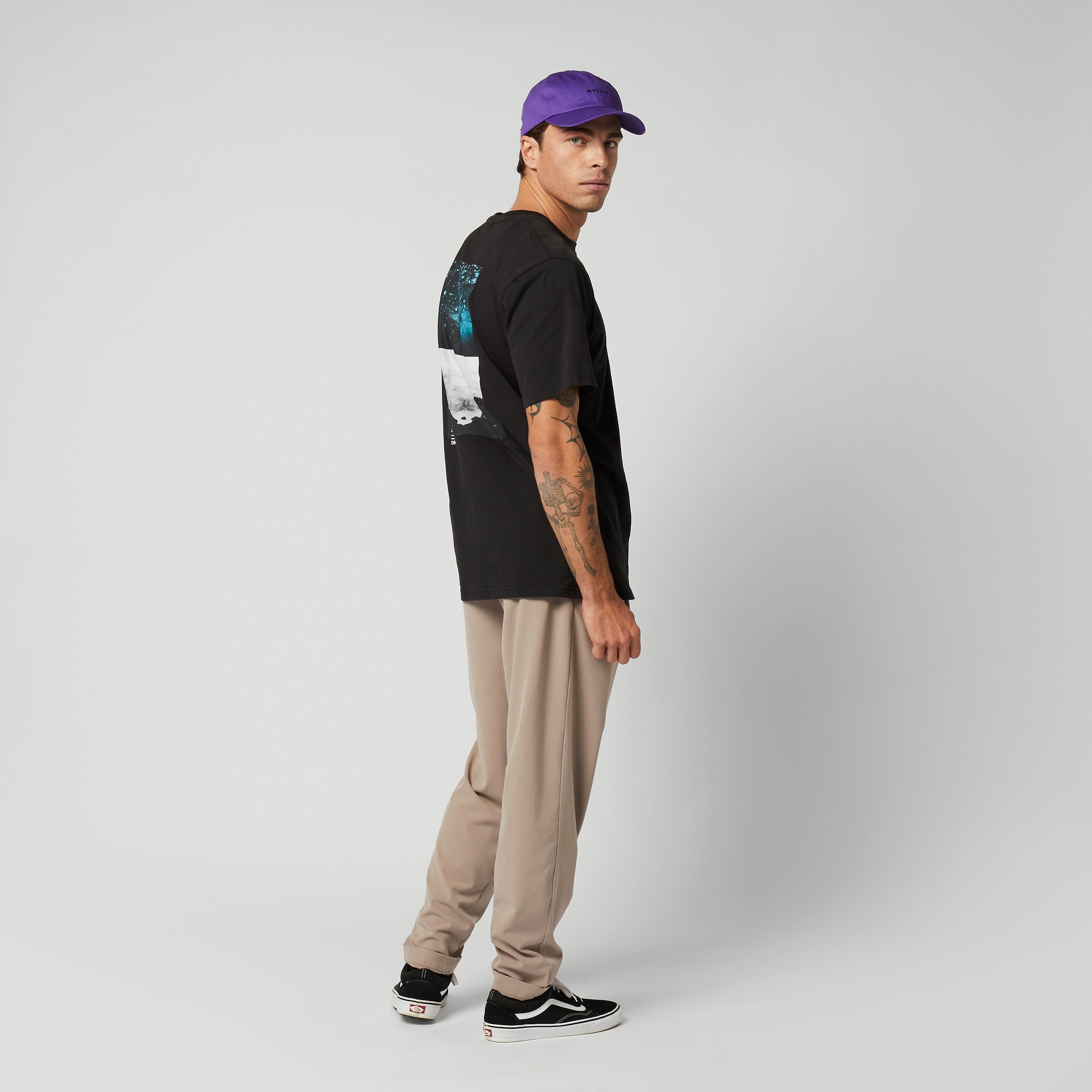 Mystic - Wanderer Tee - Black