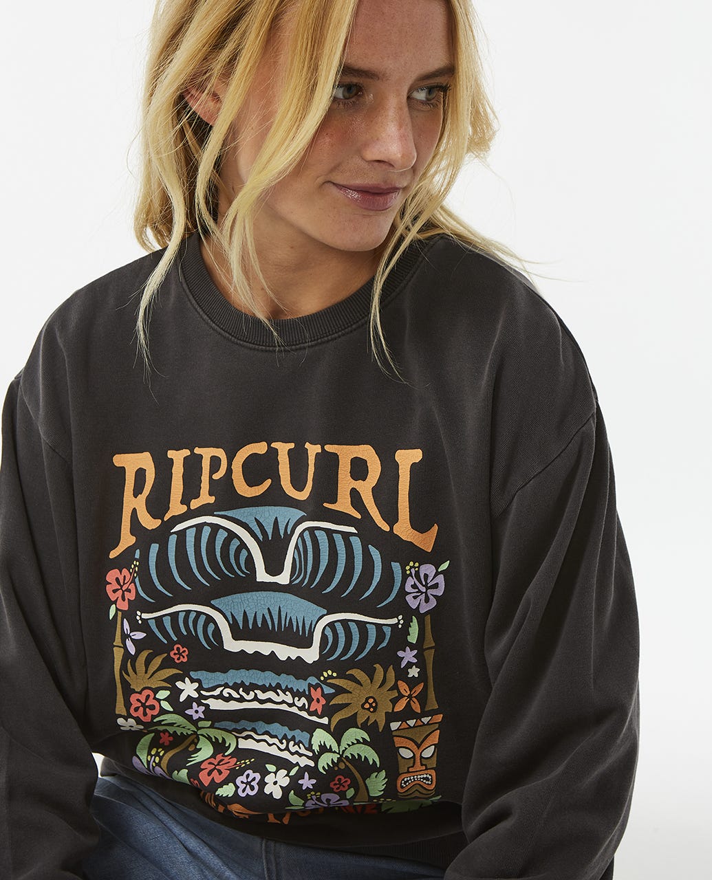 Tiki Tropic Relaxed crew fleece