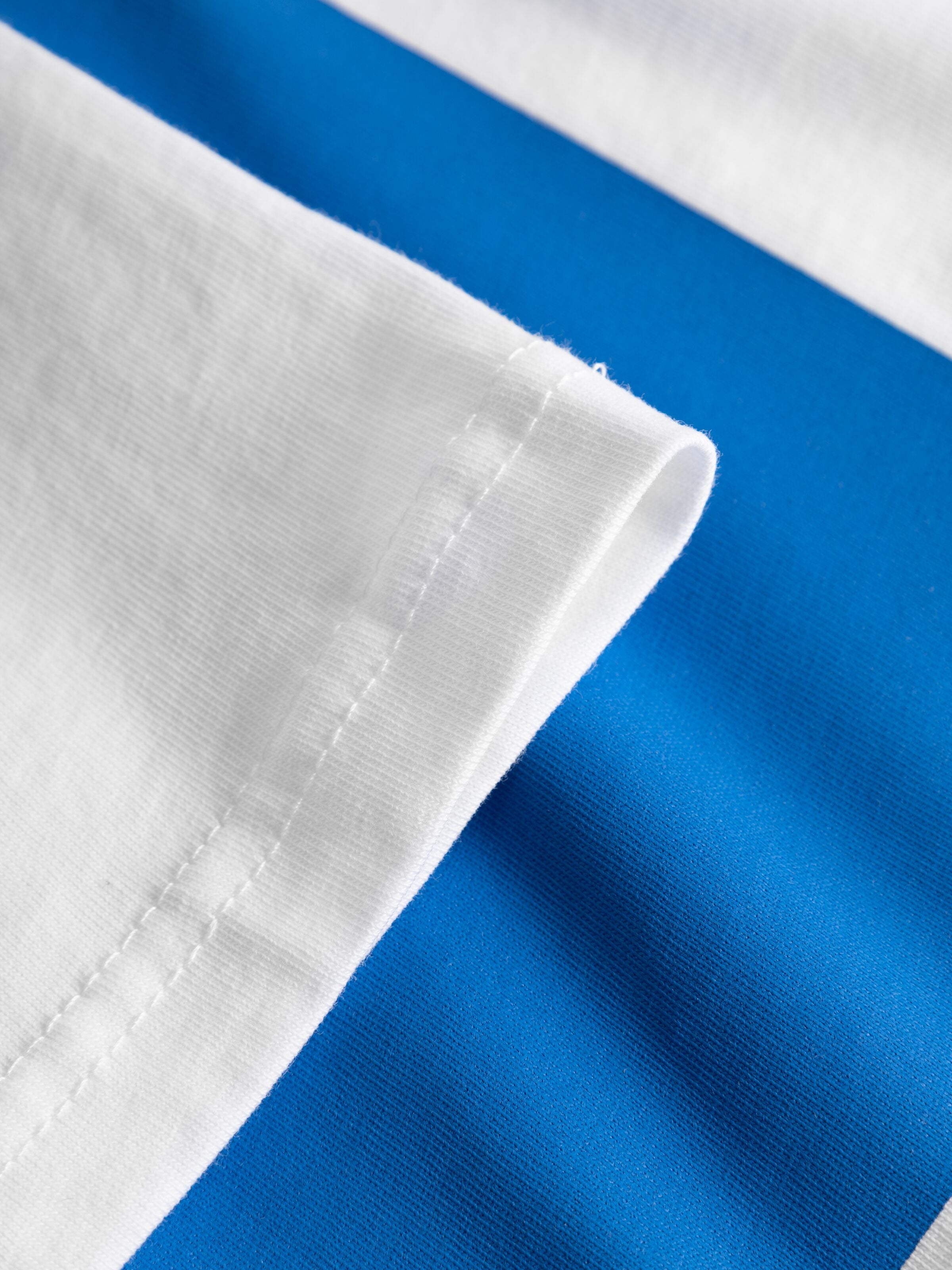 KnowledgeCotton Apparel  - Regular whale front print t-shirt - GOTS/Vegan - Bright White