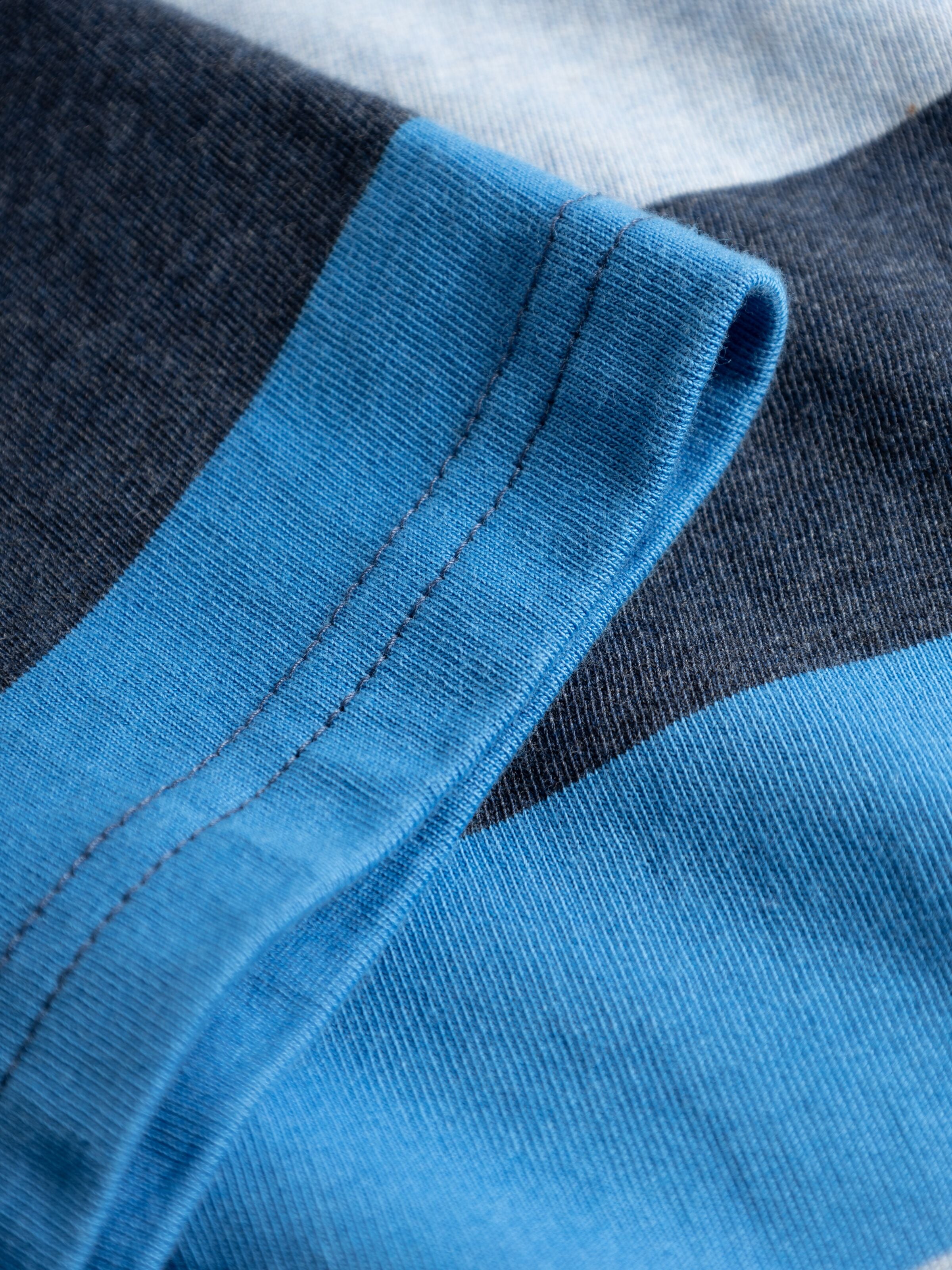 KnowledgeCotton Apparel  - Regular block striped t-shirt - GOTS - Campanula