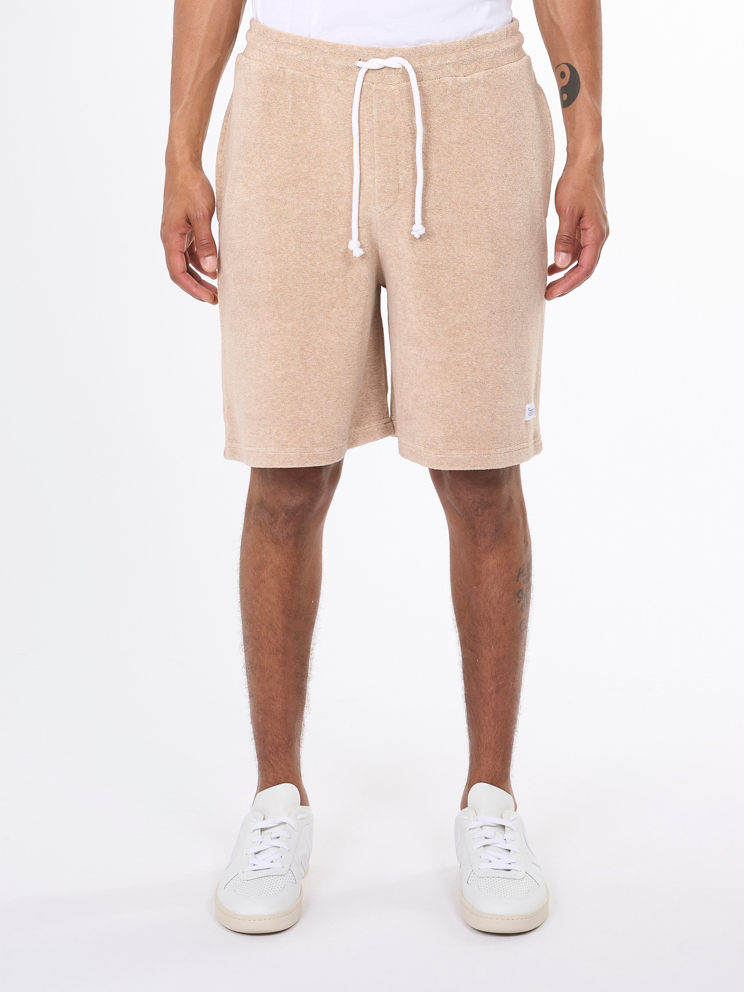 KnowledgeCotton Apparel  - Casual terry shorts - GOTS/Vegan - Safari