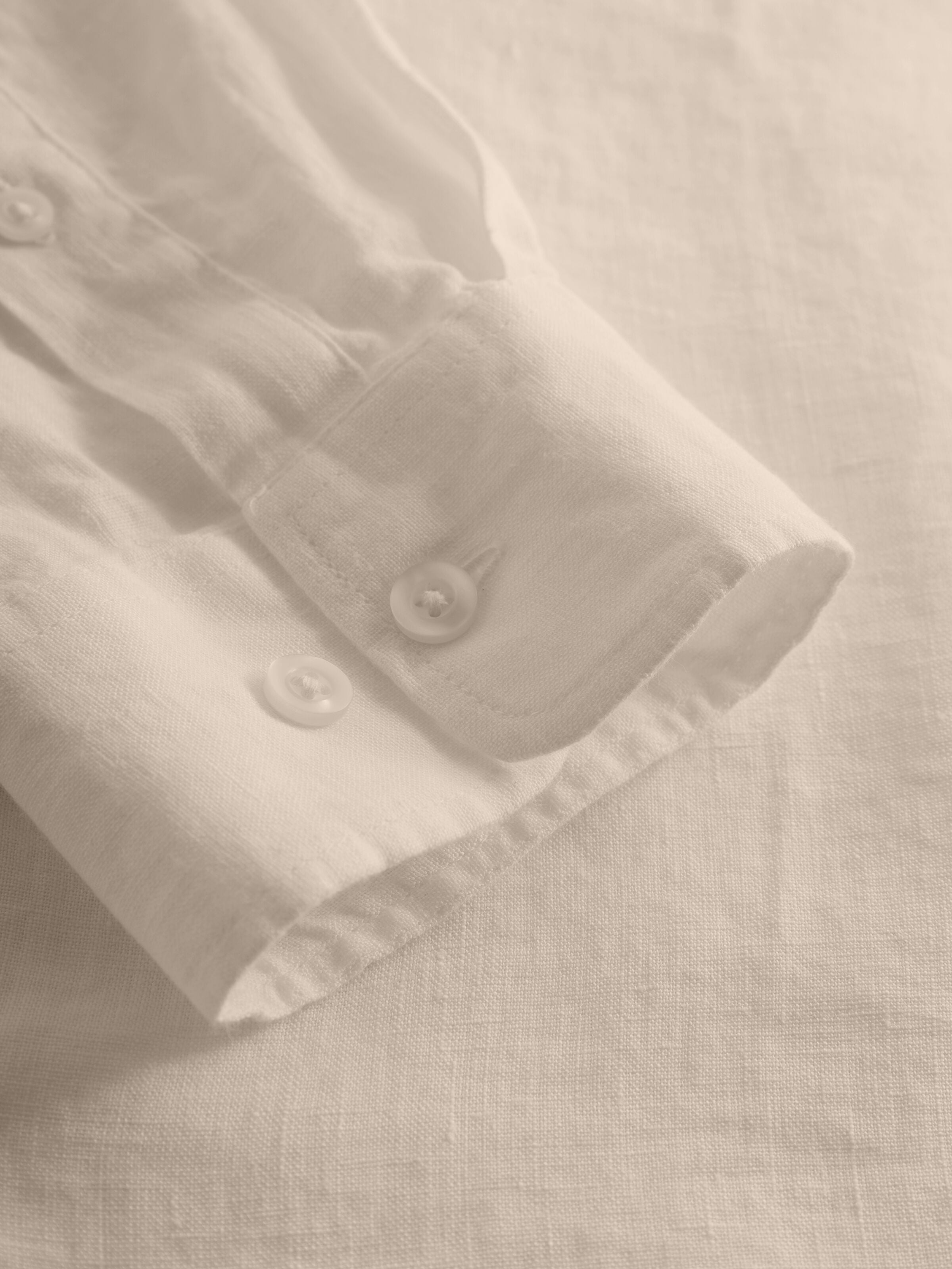 KnowledgeCotton Apparel  - Custom fit linen shirt GOTS/Vegan - Light feather gray