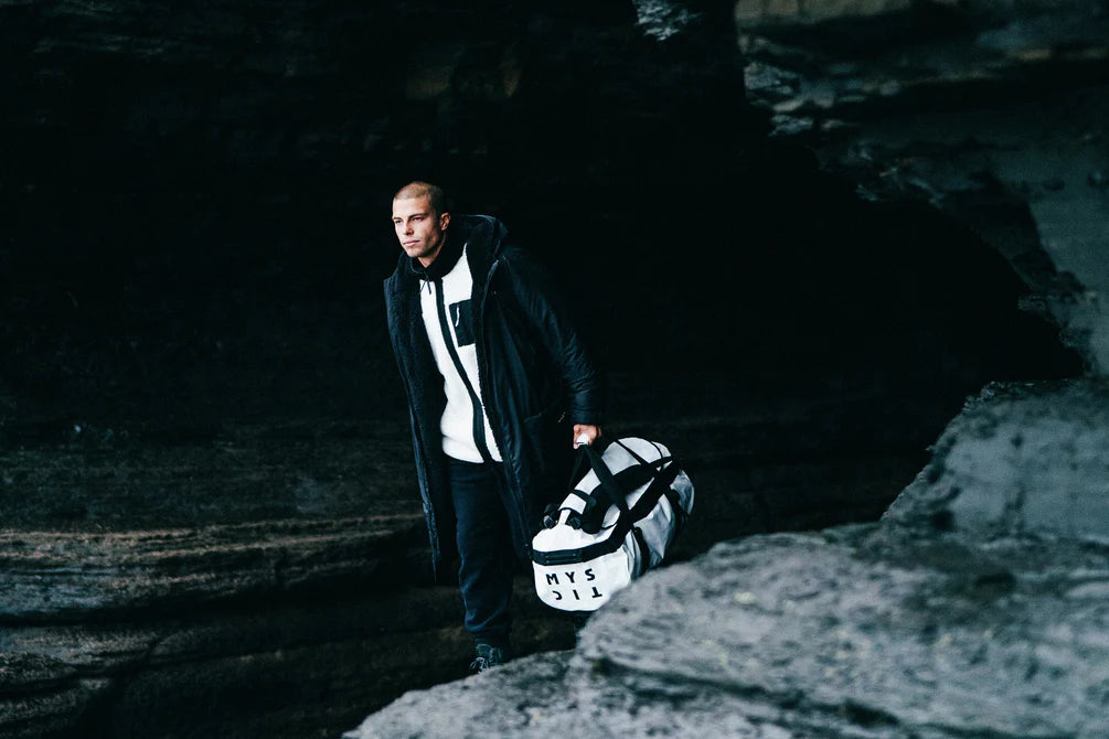 Mystic Duffle DTS - Black