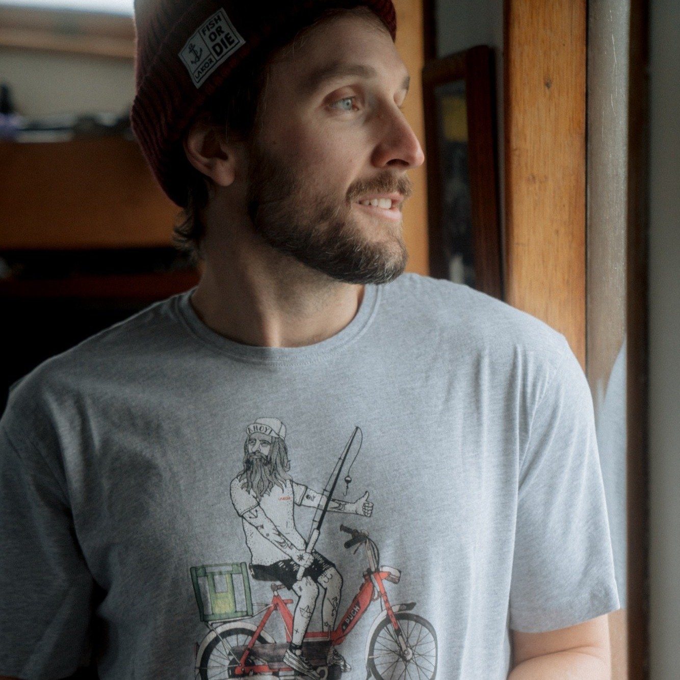 Lakor - Fish Trip (Light Grey) T-shirt