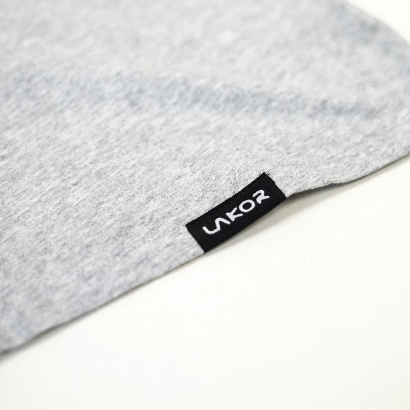 Lakor - Sandpiper skate T-shirt