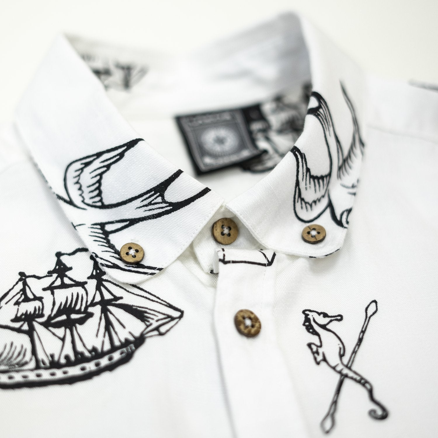 Lakor - Tattoo skjorte