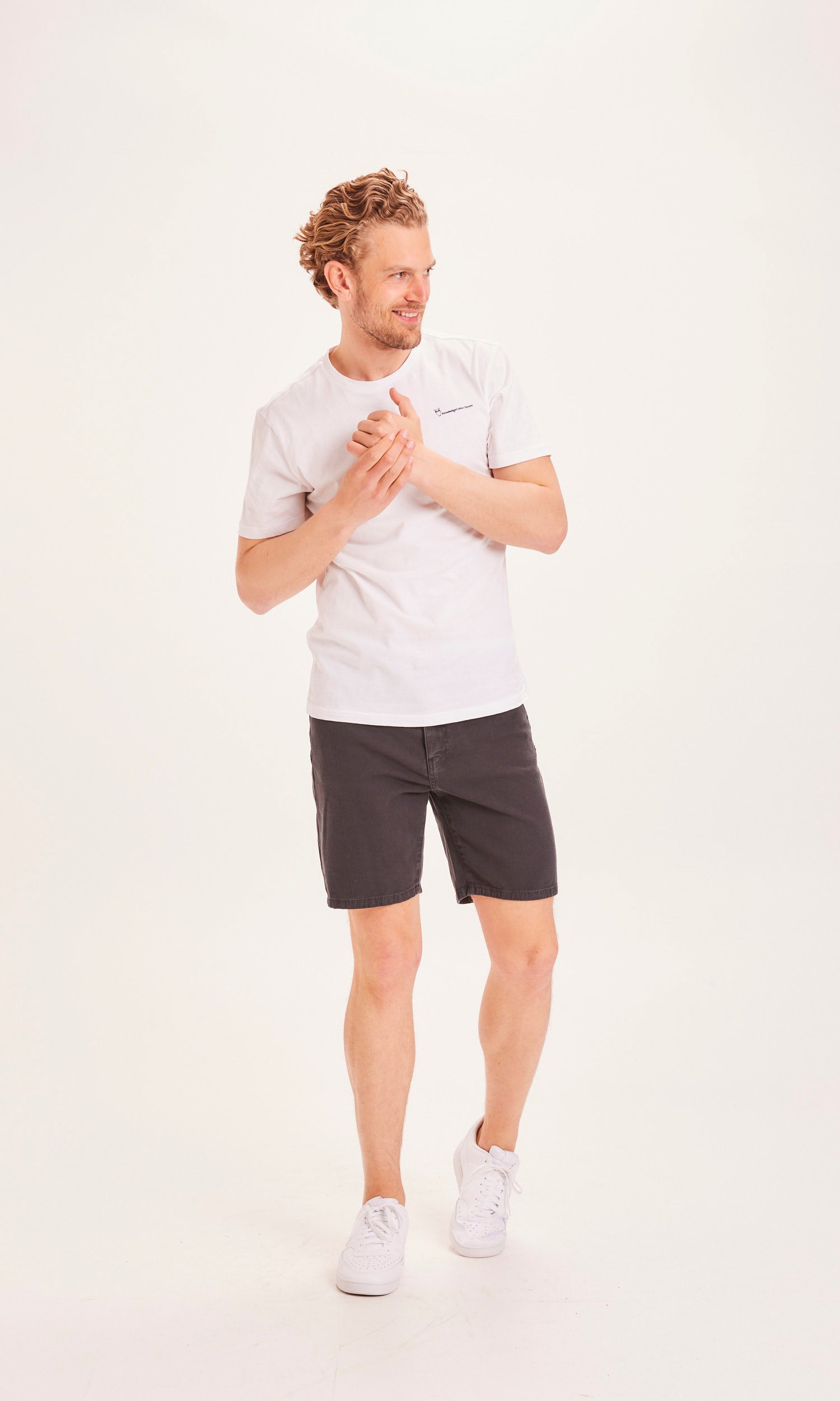 Knowledgecotton Appareal BIRCH 5-pocket shorts - GOTS/Vegan Black Jet