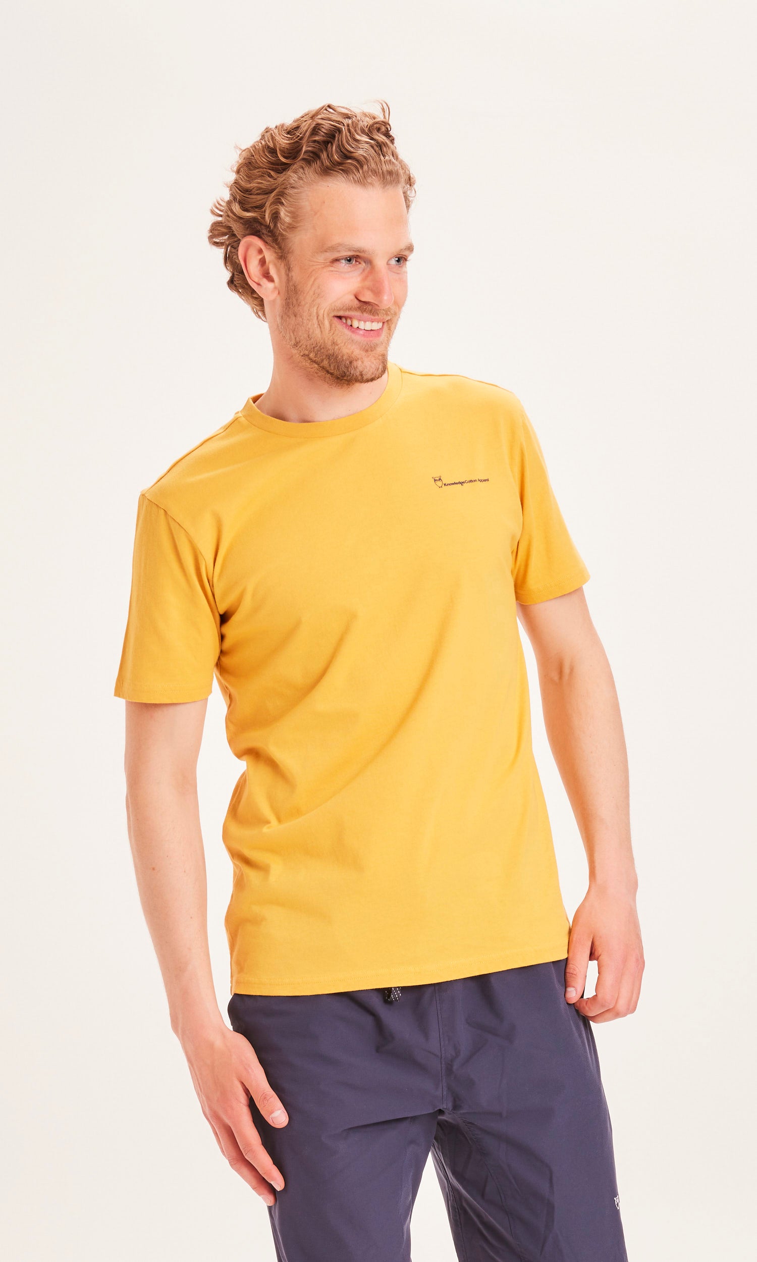 KnowledgeCotton Apparel Alder The Green Wave T-shirt - GOTS/Vegan - Honey Gold