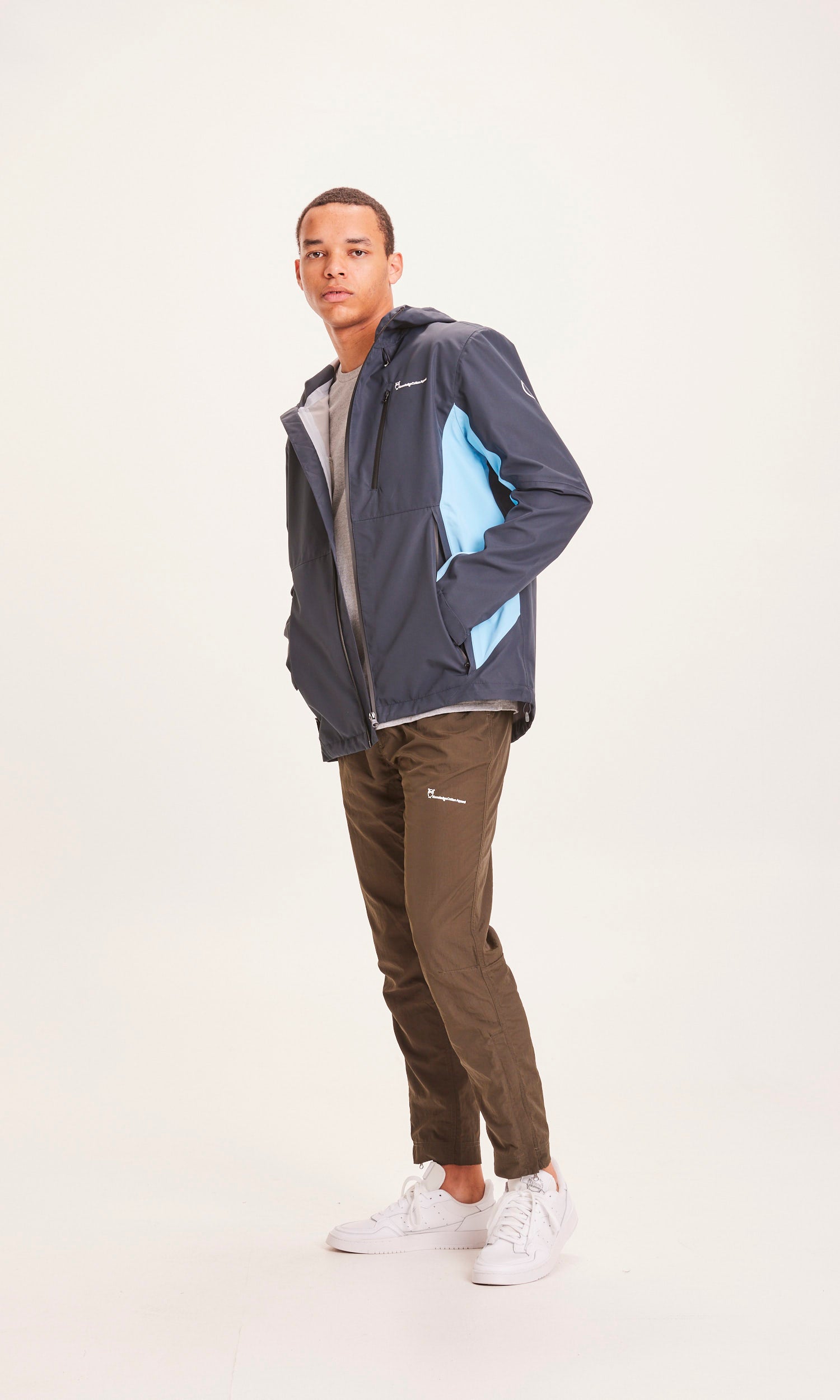 PATHFINDER™ tech windbreaker jacket - GRS/Vegan